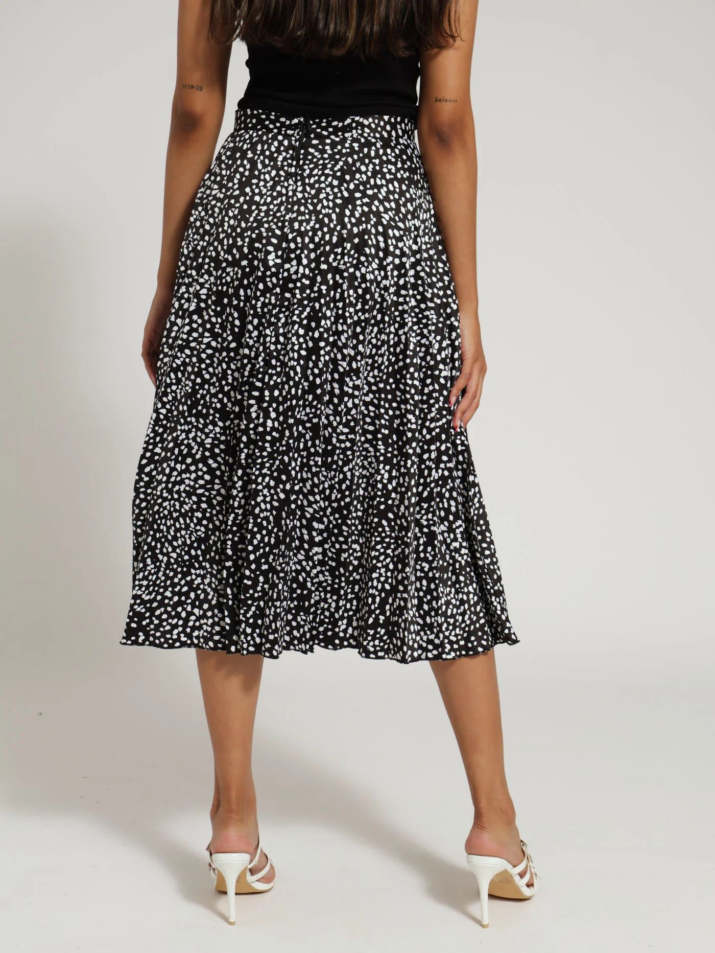 Spot Pleated Skirt - Black & White - Image 4