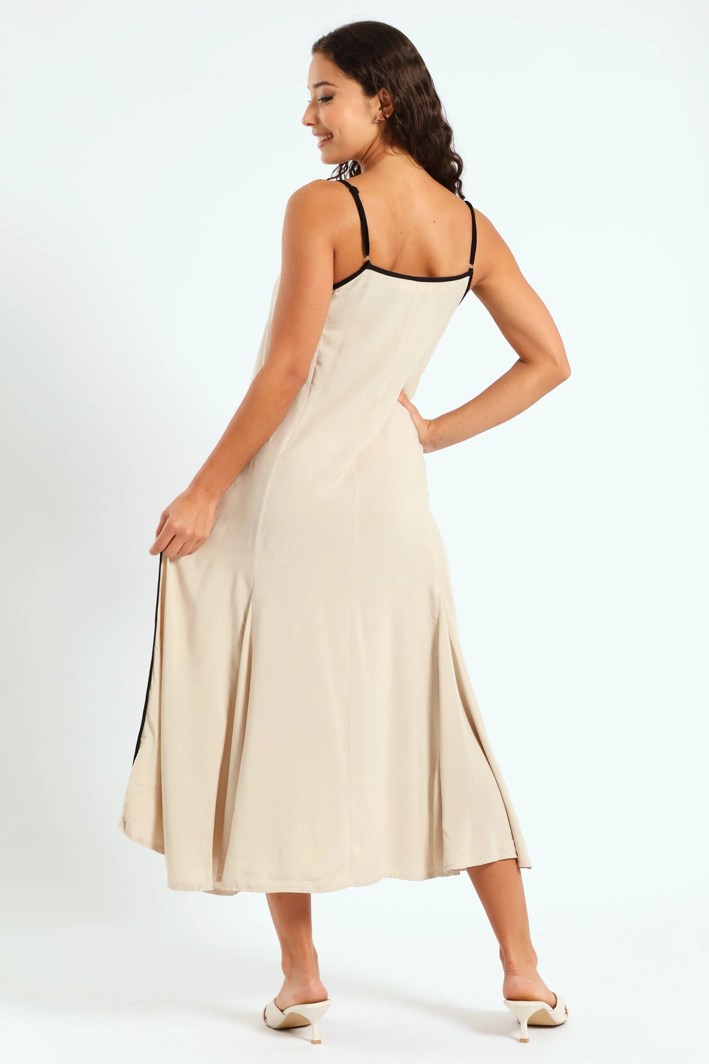 Contrast Binding Swing Maxi Dress - Black/Cream - Image 8