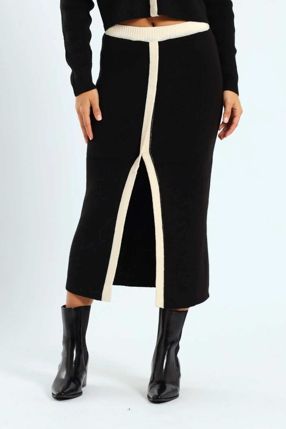 Contrast Knitwear Midi Skirt - Black/Cream
