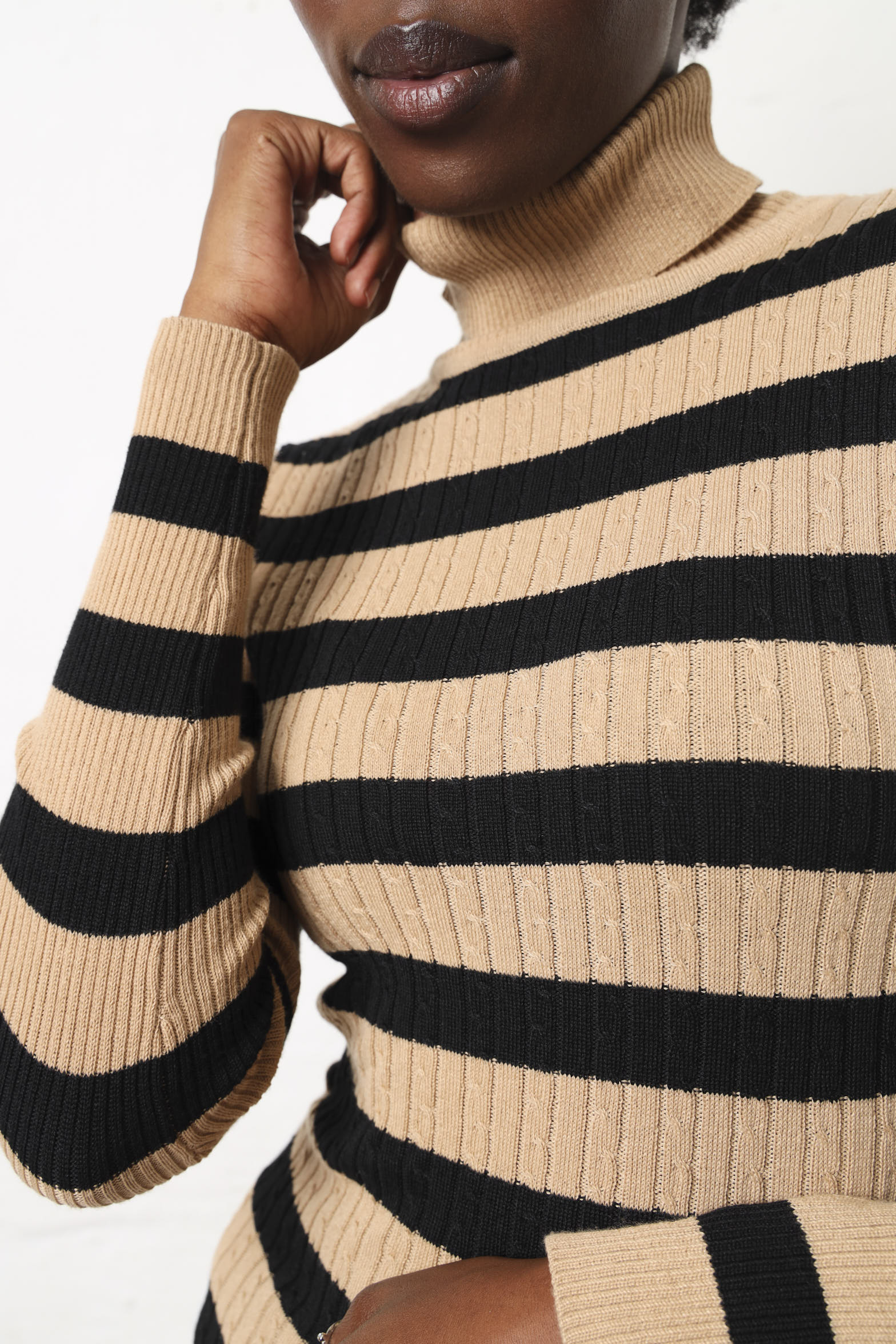 Core Knitwear - Beige/Black - Image 3