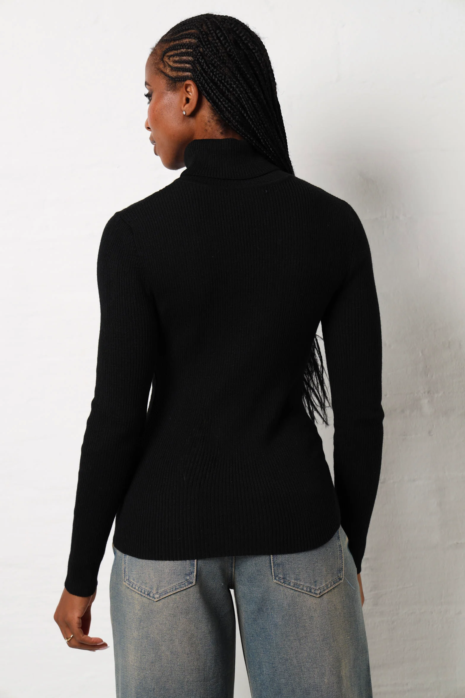 Core Knitwear - Black - Image 5
