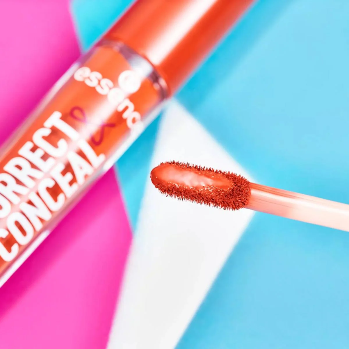 Correct And Conceal Under Eye Brightner - Image 14