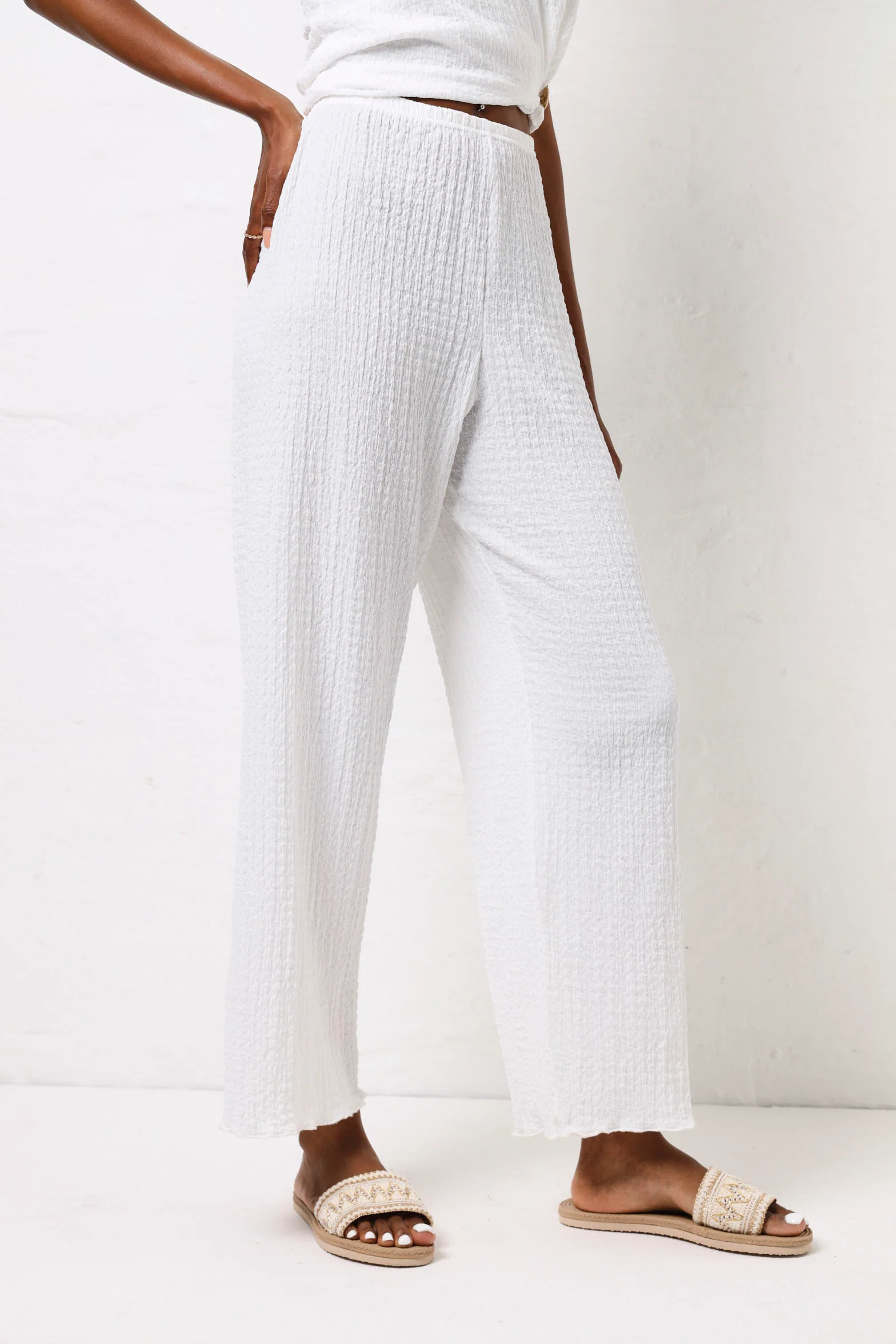 Crinkle Knit Culotte Pants - Milk - Image 3
