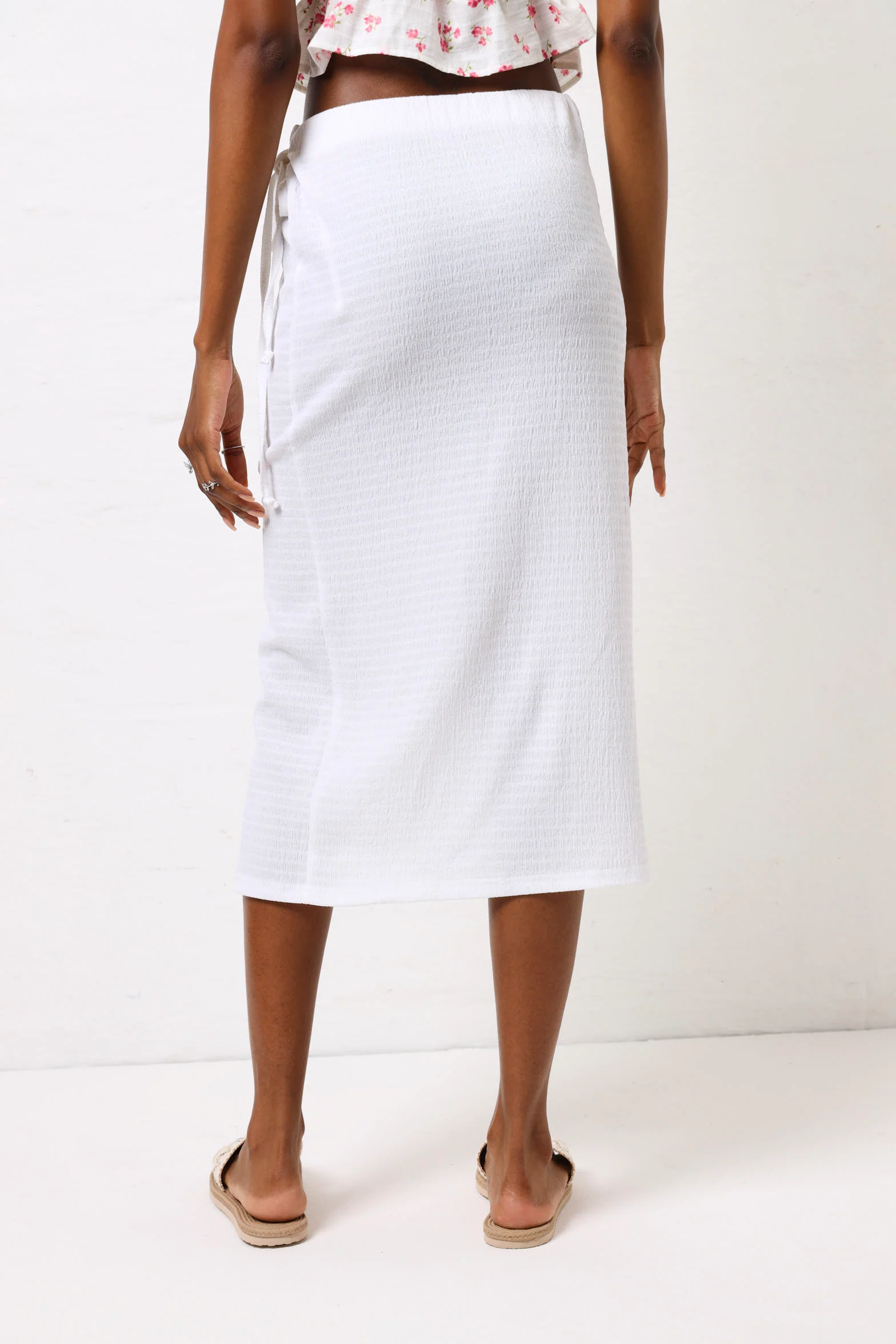 Crinkle Knit Wrap Skirt - White - Image 5