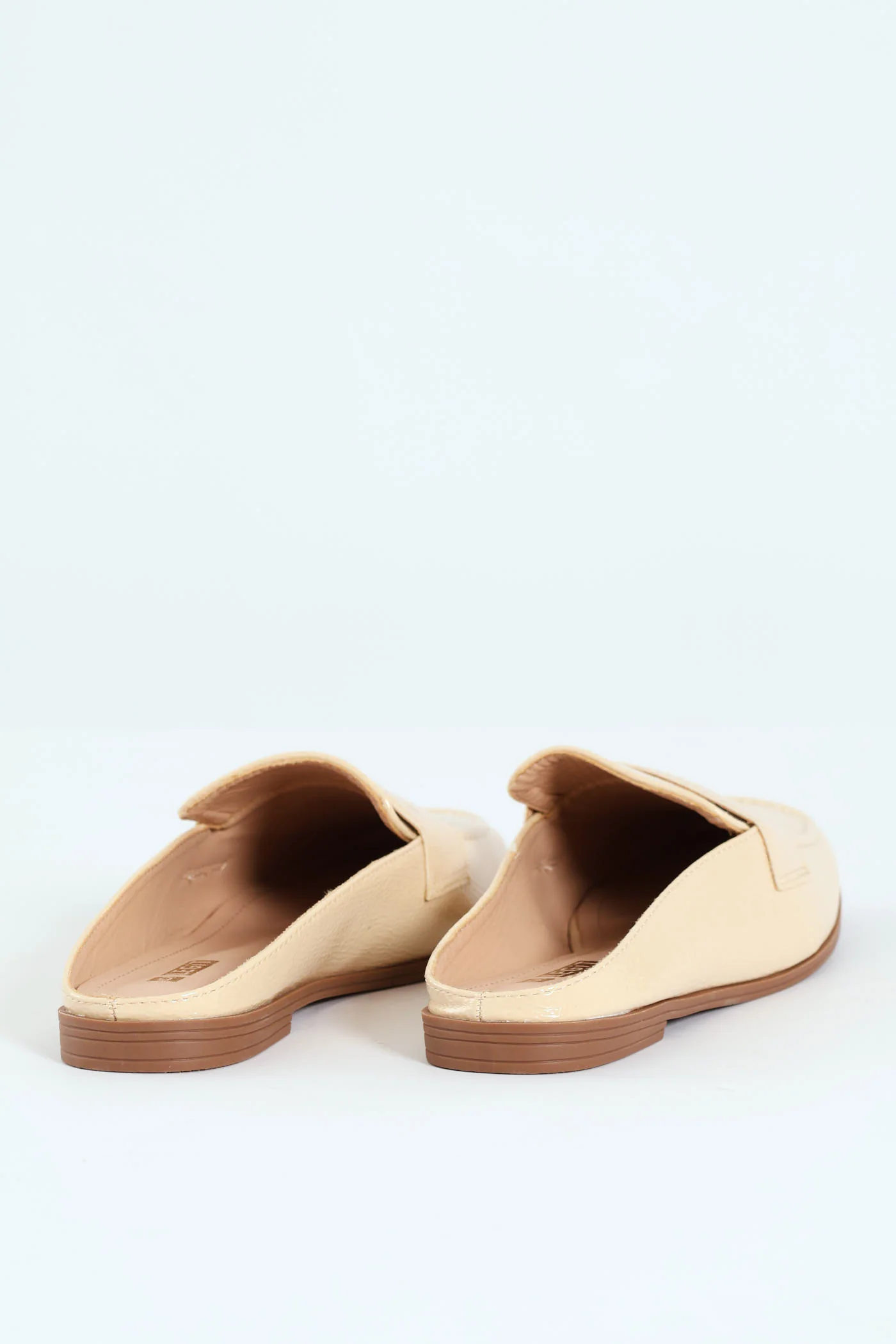 Crinkled Patent Penny Mock Push In Loafer - Ivory - Image 2