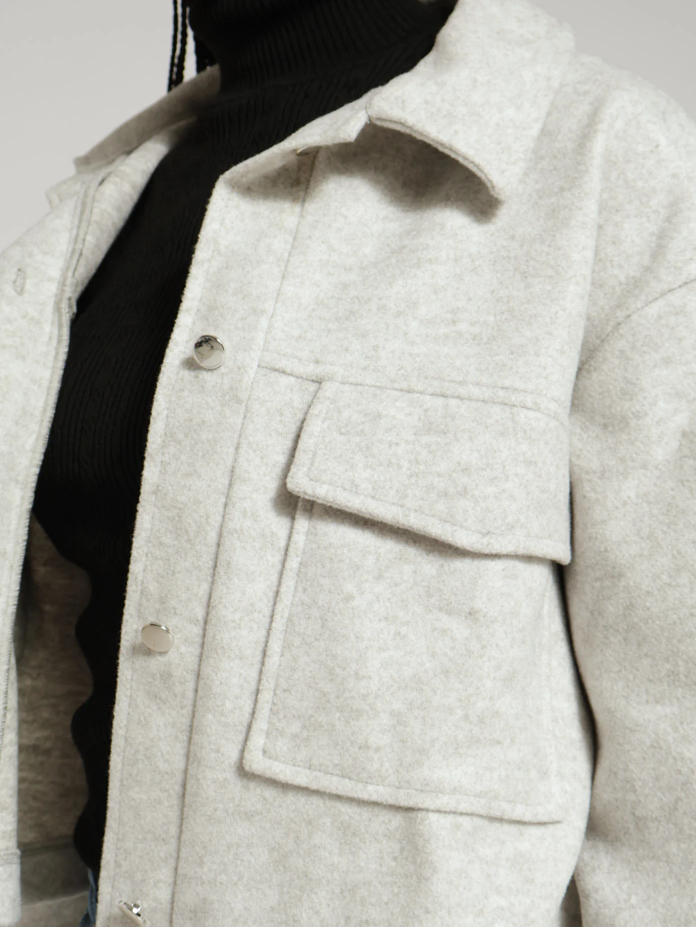 Cropped Fancy Button Shacket - Grey Melange - Image 4