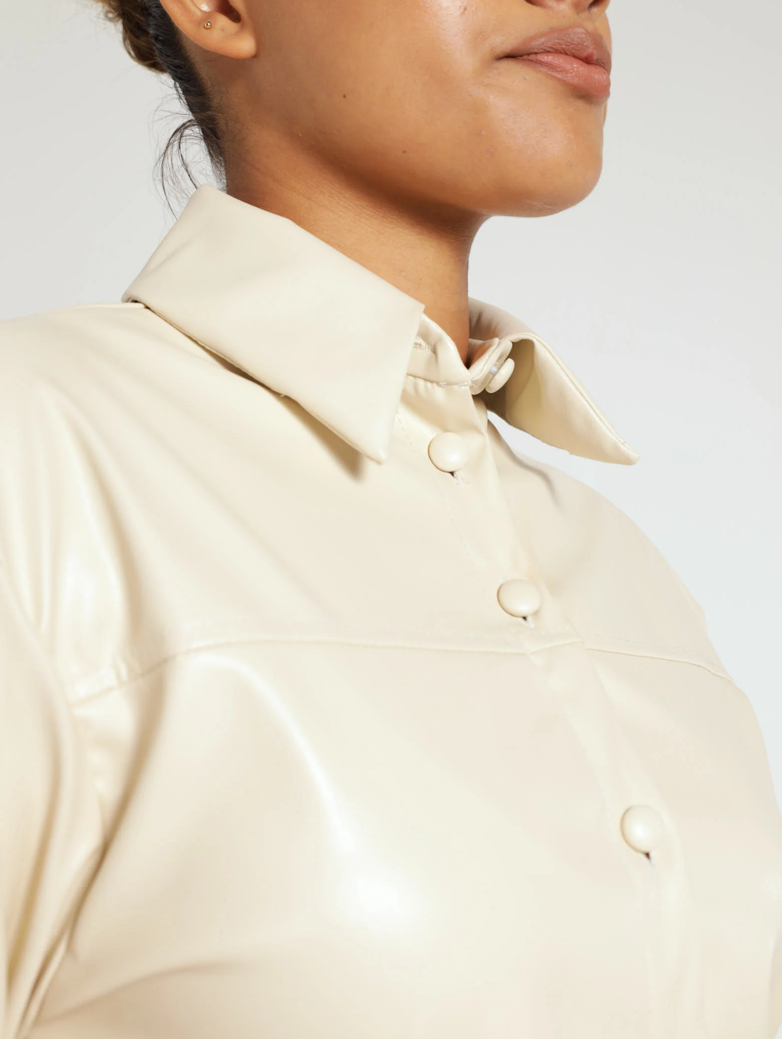 Cropped Pu Shirt - Image 4