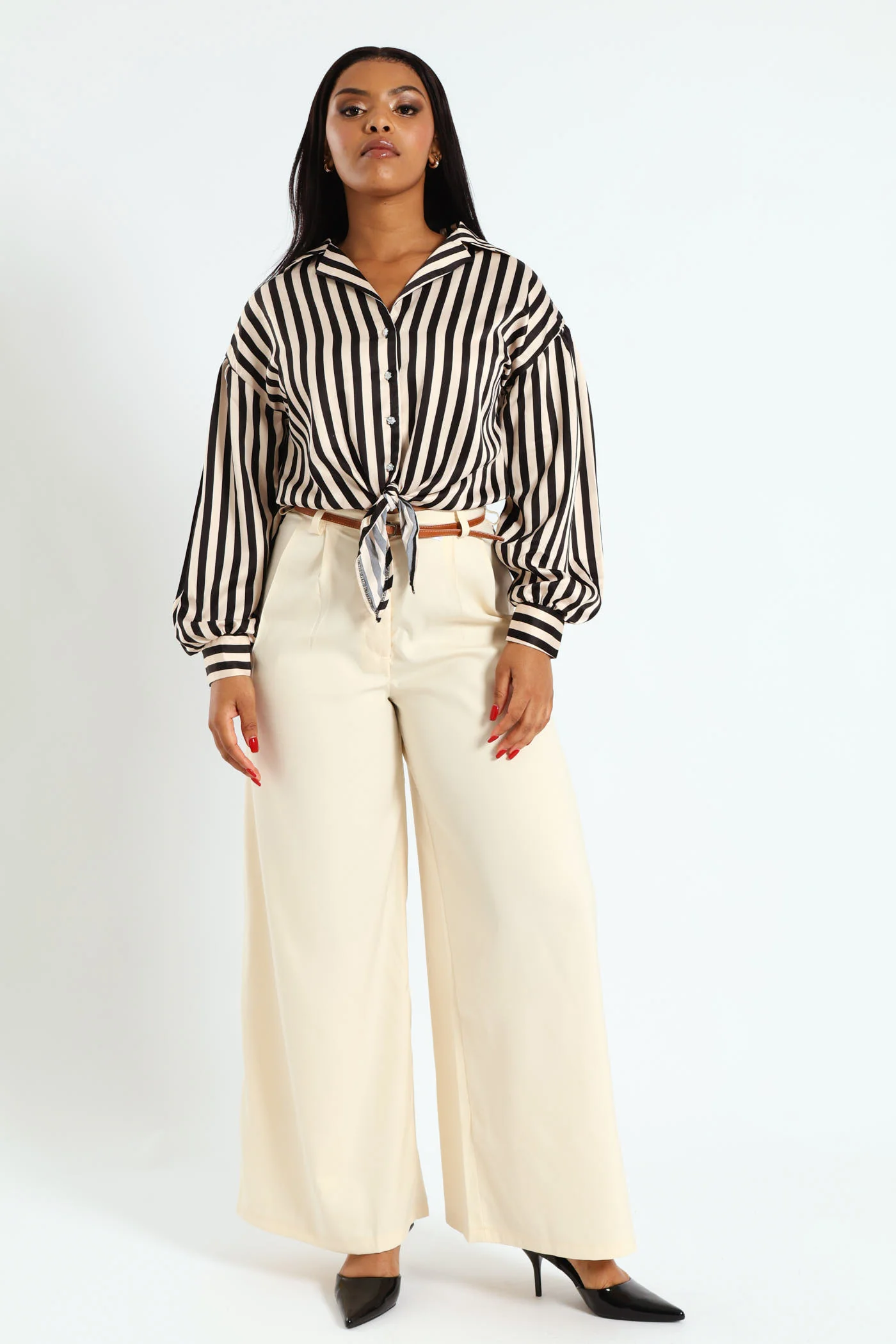 Cropped Tie Front Detail Shirt - Black/Cream - Image 5