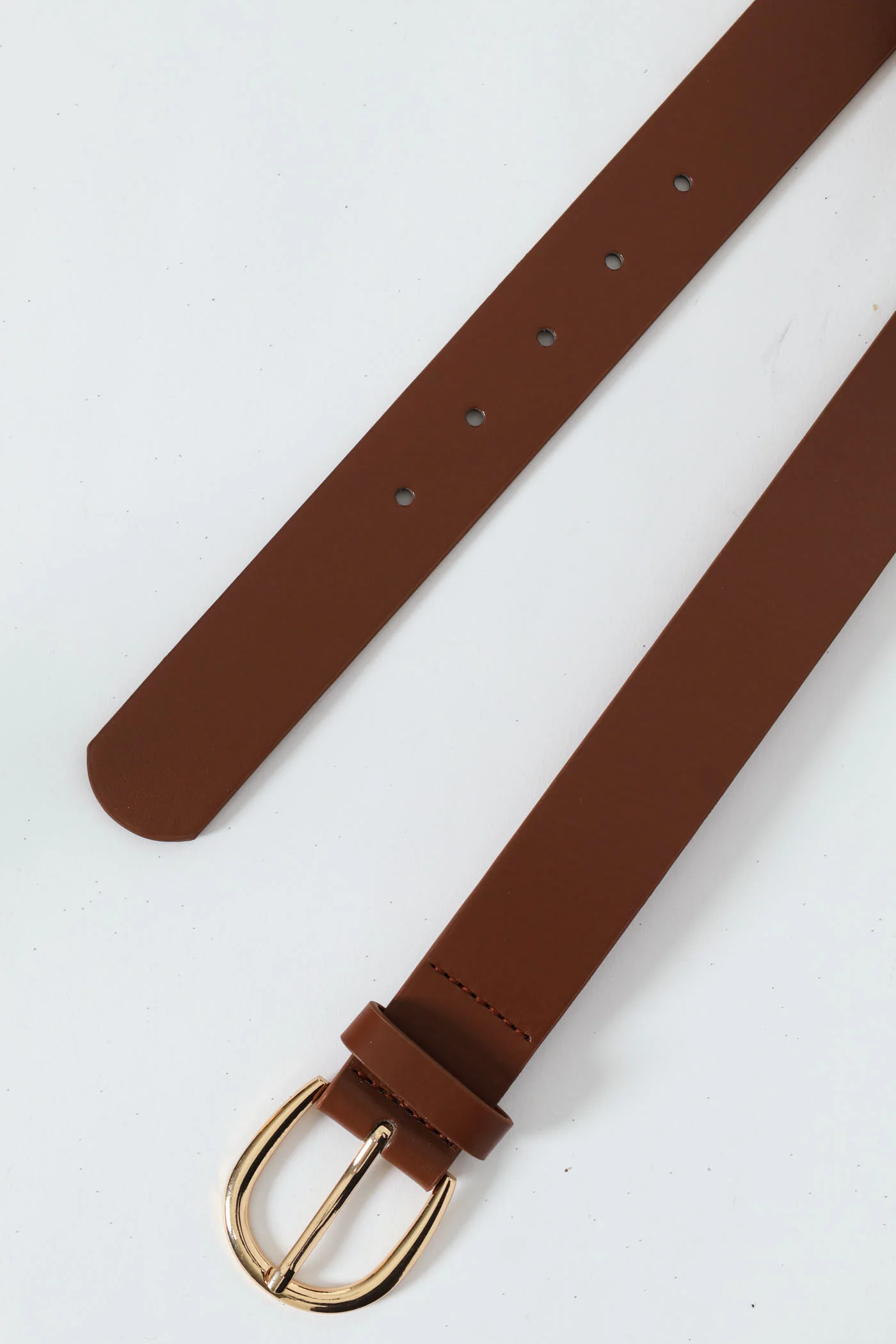 Curved Buckle Puller Belt - Brown - Image 2