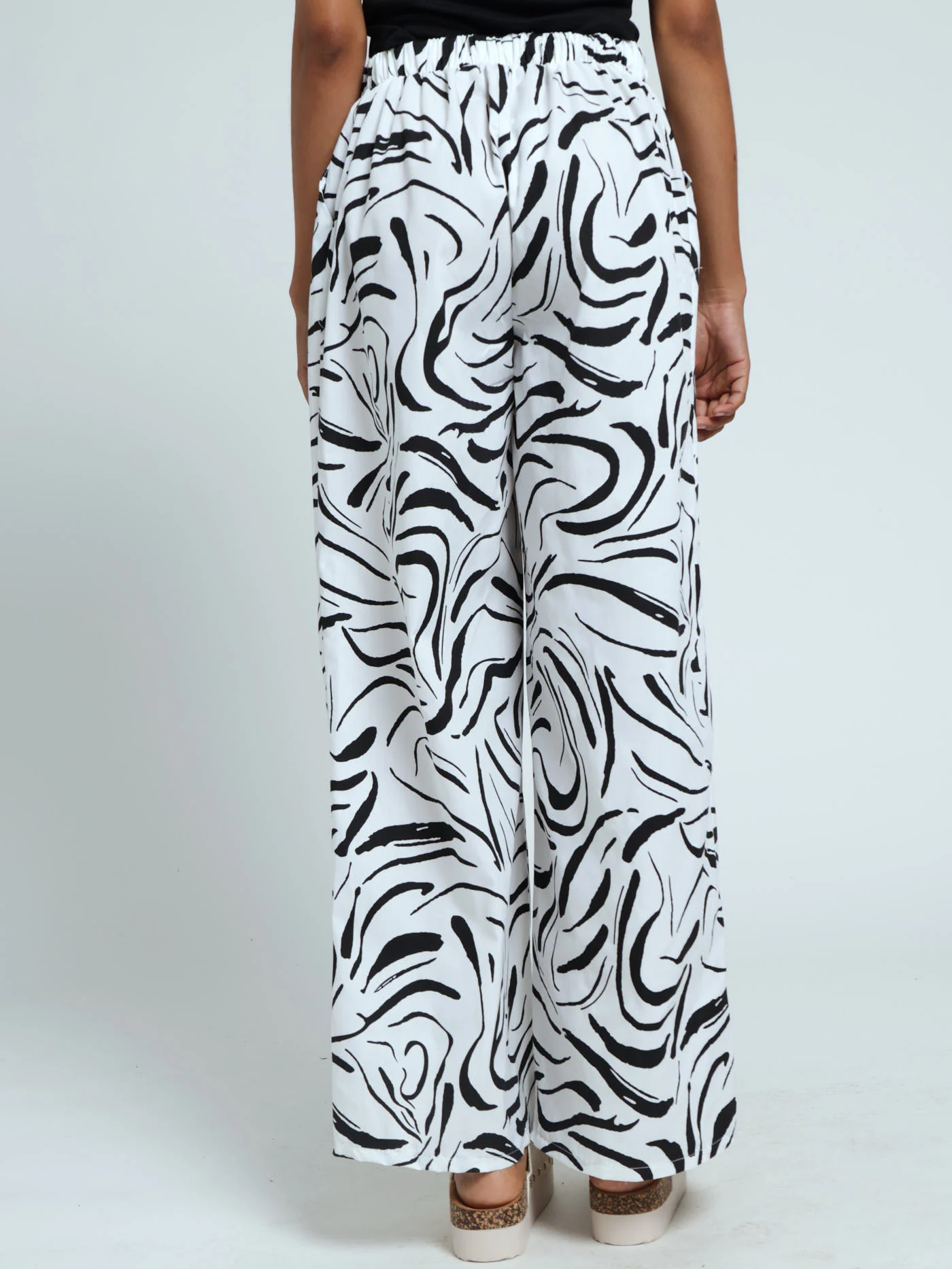 Dash Poplin Wideleg Pants - White/Black - Image 3
