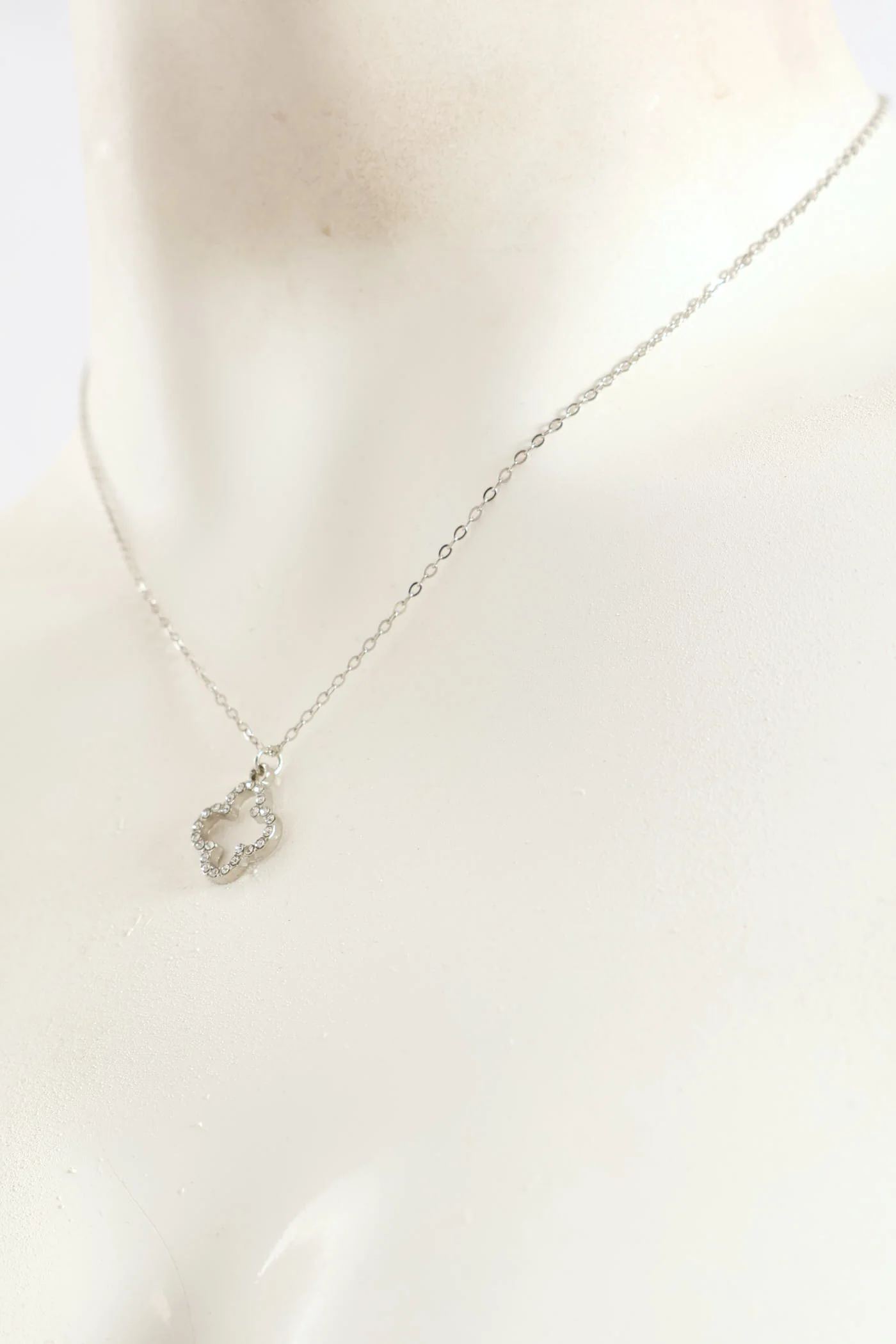 Diamante 4 Leaf Flower Pendant & Matching Earrings - Silver - Image 4