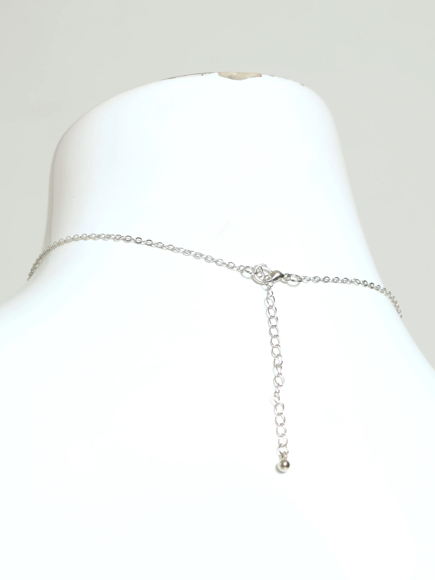 Diamante Africa Necklace & Matching Studs - Silver - Image 3