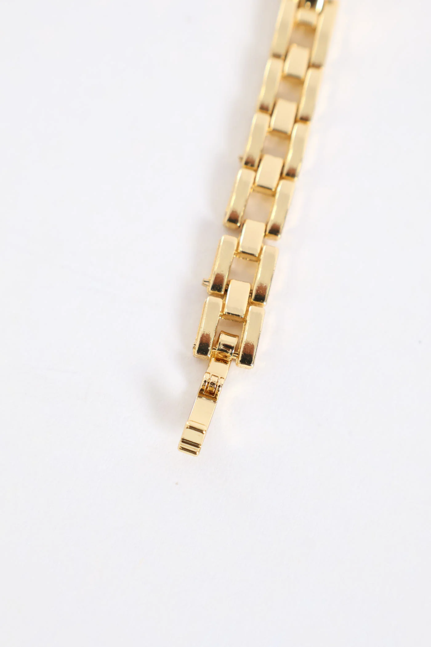 Diamante Heart Metal Strap Watch - Gold - Image 3