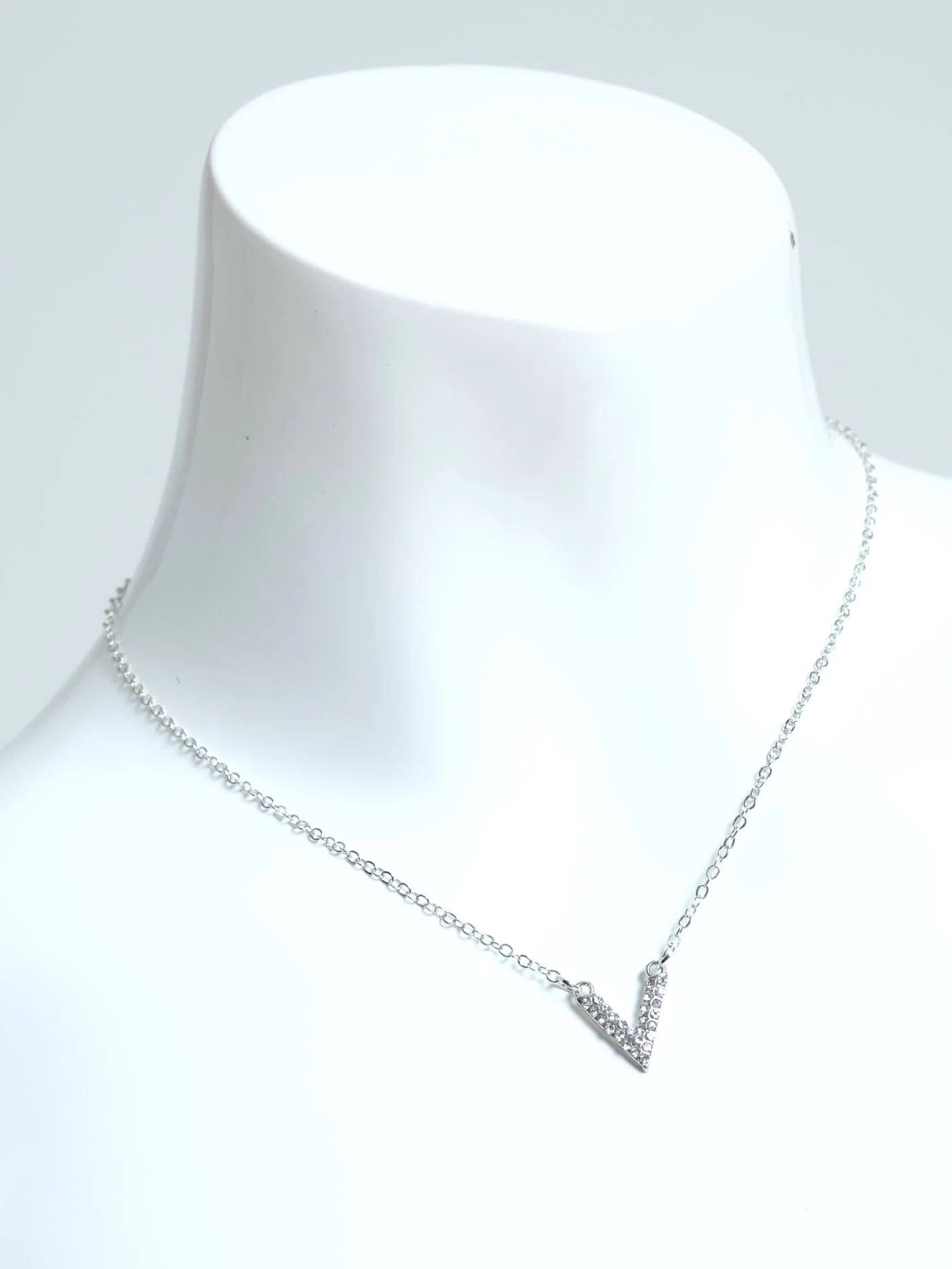 Diamante V & Matching Earrings - Silver