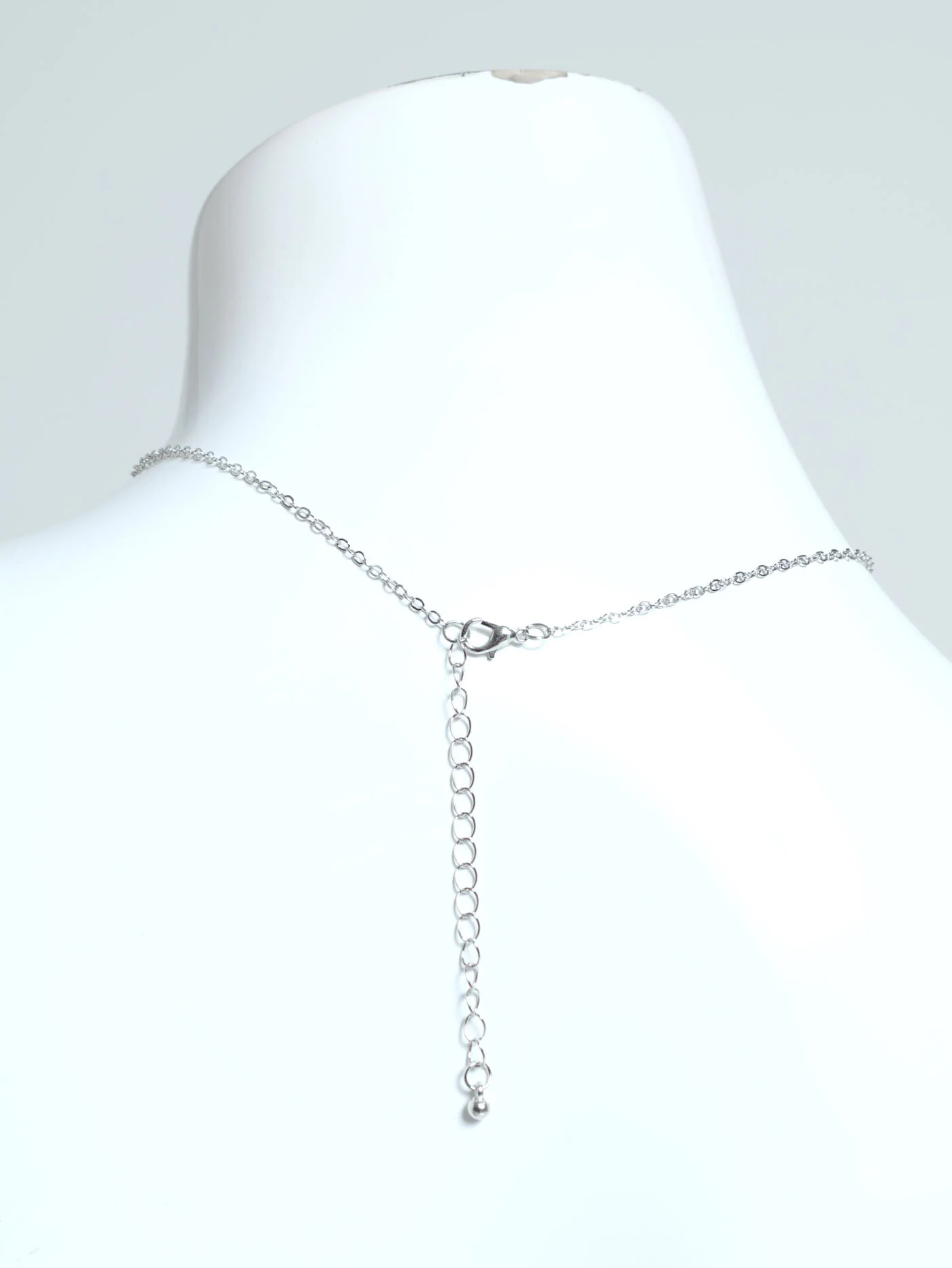 Diamante V & Matching Earrings - Silver - Image 3
