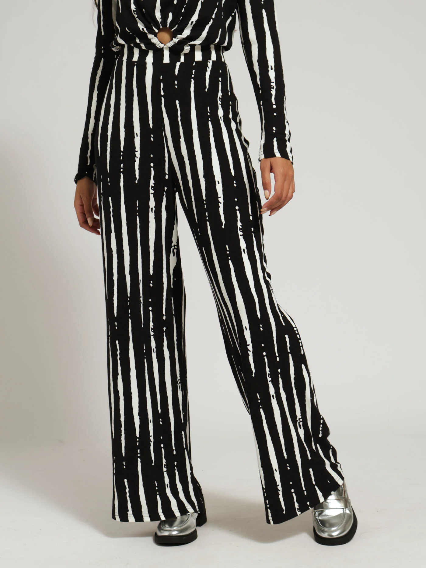 Ditsy Stripe Wideleg Pants - Black/White