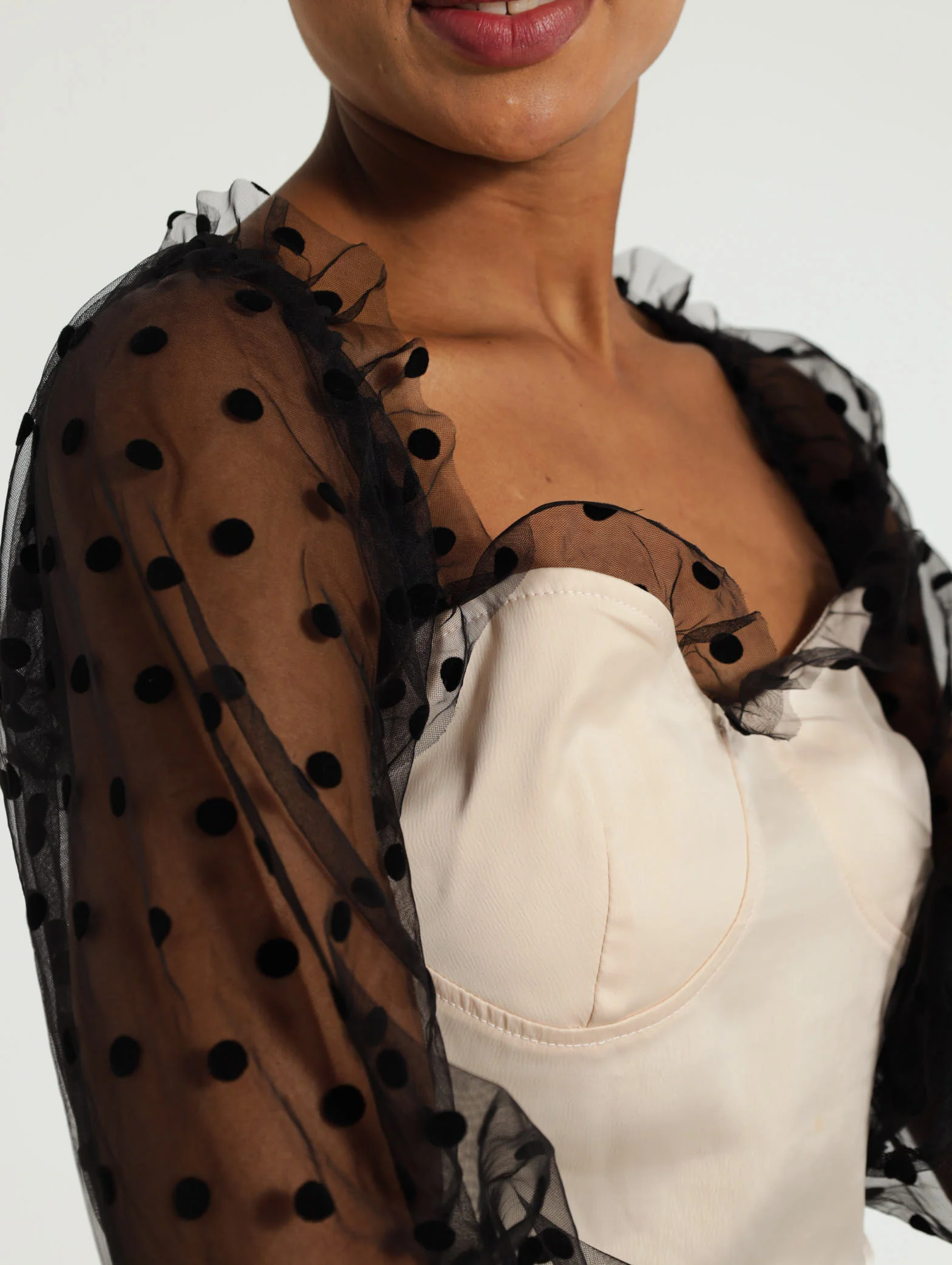 Dobby Sleeve Mesh Buister Top - Image 5