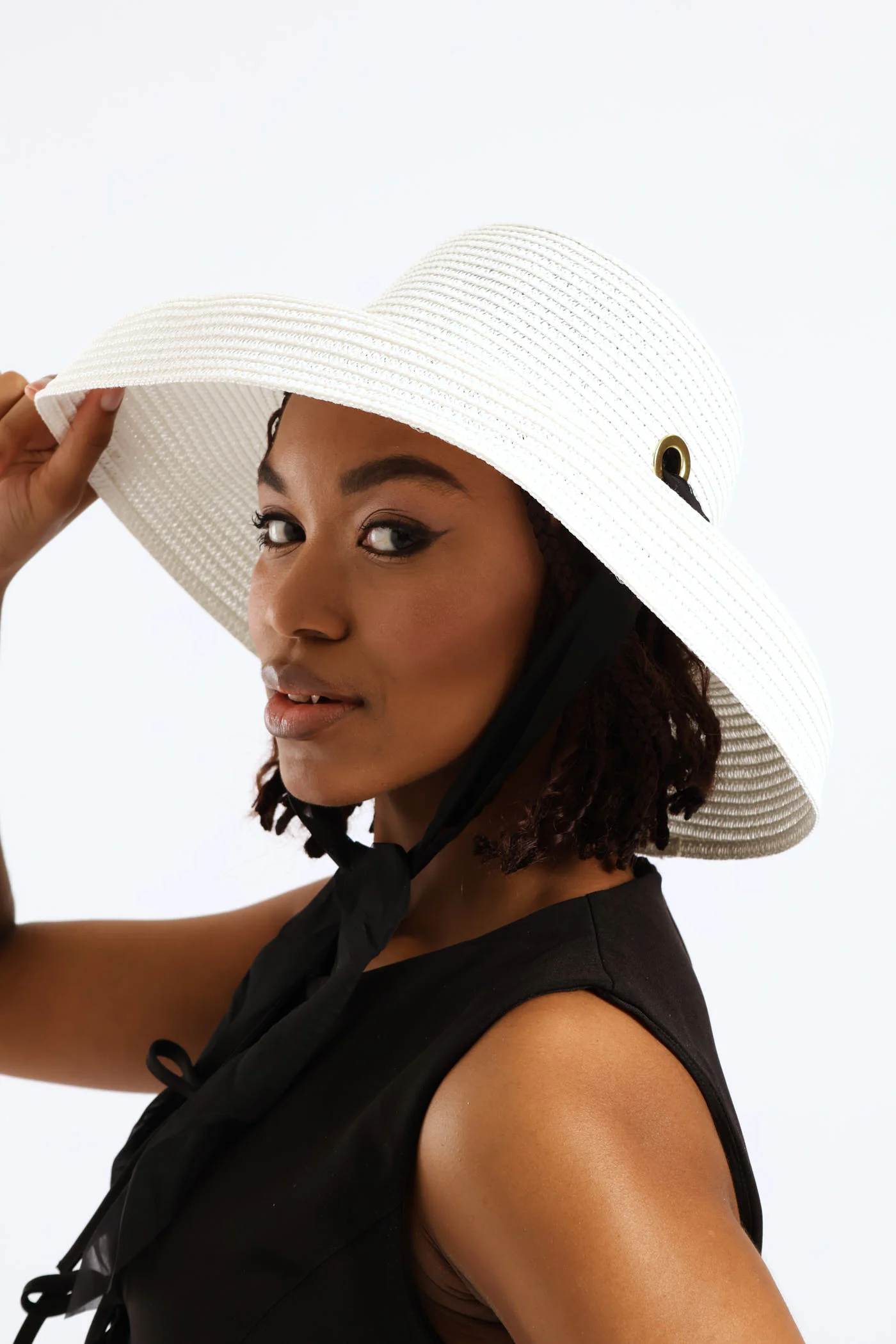 Dome Straw Sun Hat With Ties - White - Image 3