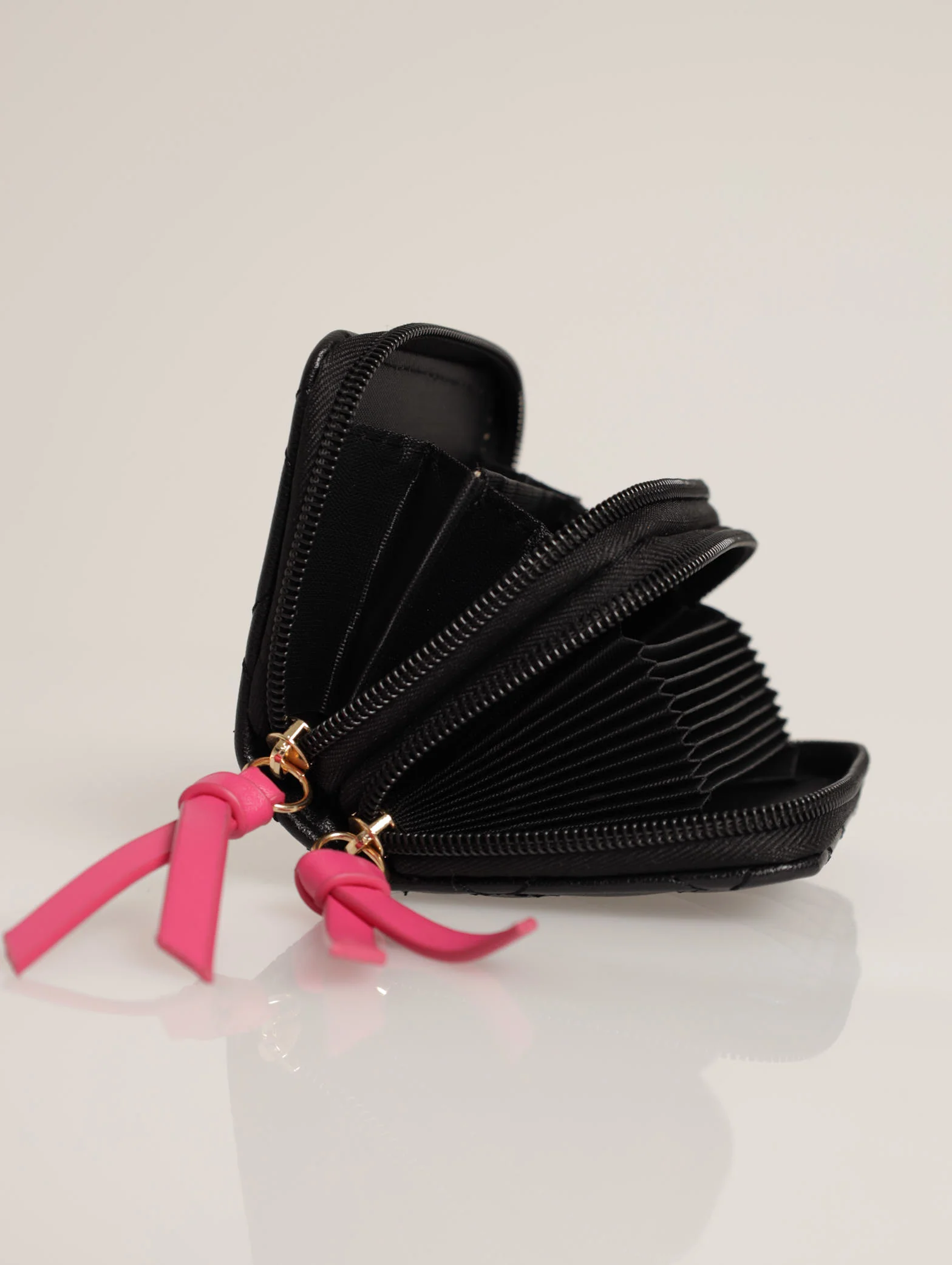 Double Zip Quilted Wallet With PU Puller - Image 2