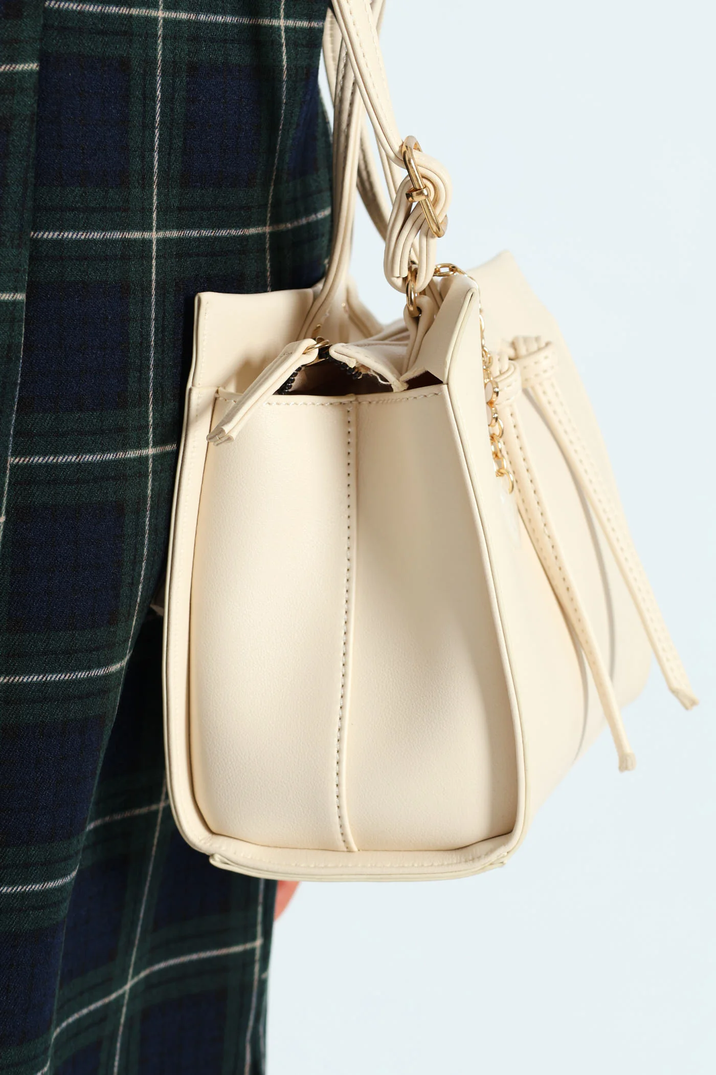 Double Front Knot Tote Bag With Heart Charm - Cream - Image 4