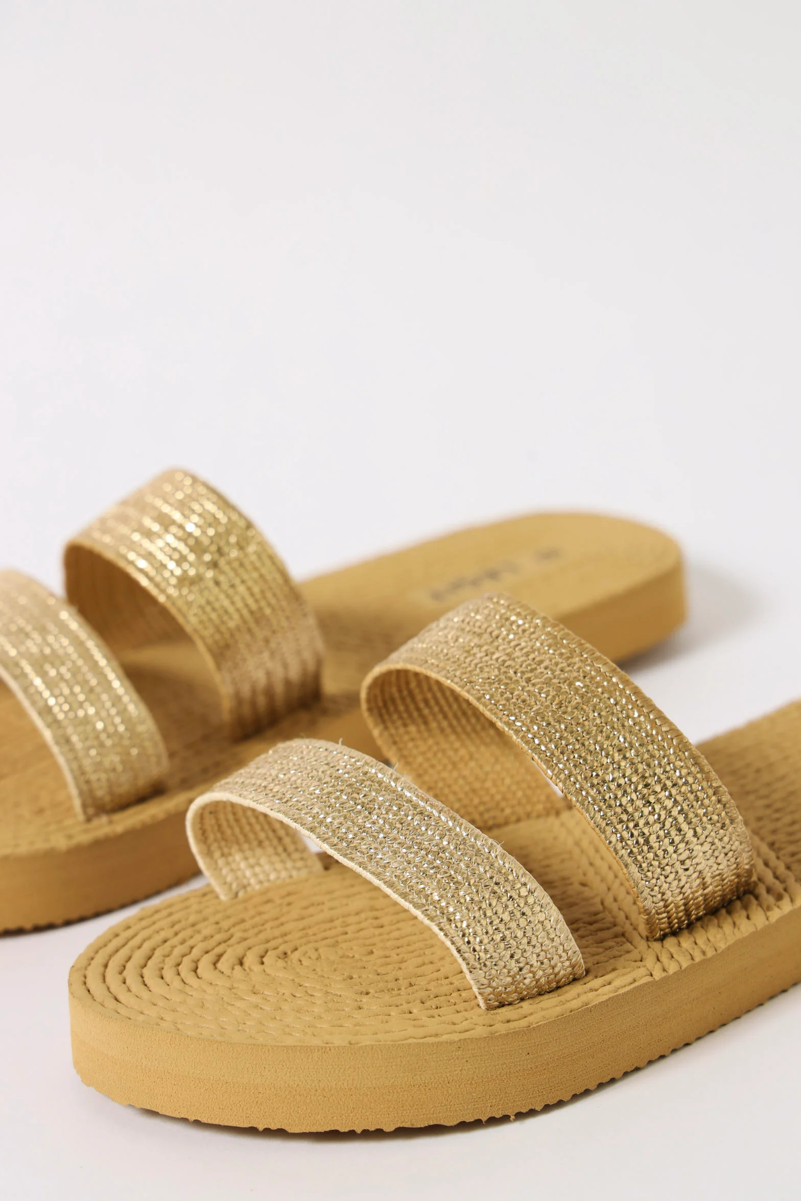 Double Strap Eva Rope Metallic Weave Sandal - Gold - Image 3