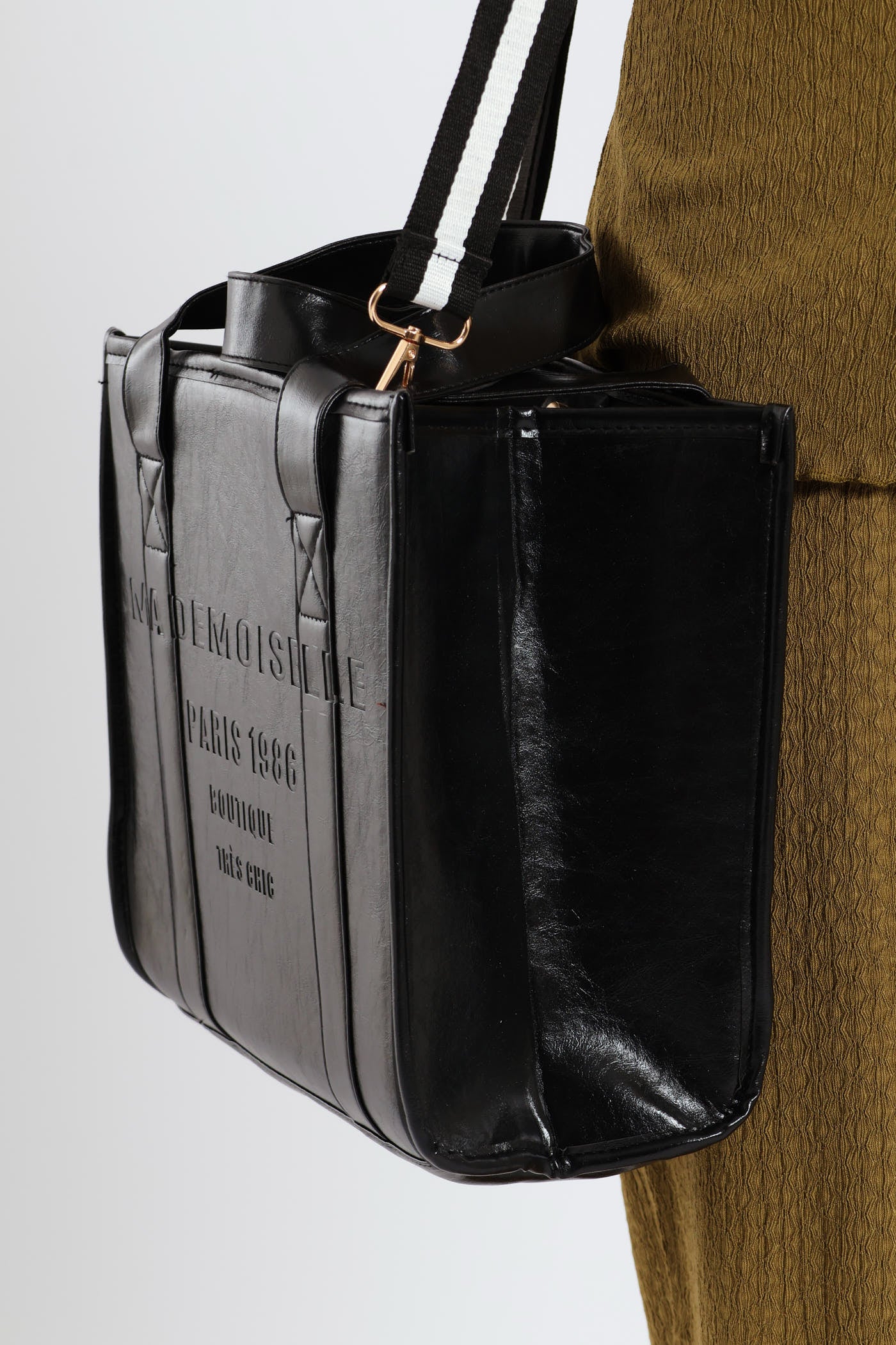 Embossed Everyday Tote Bag - Black