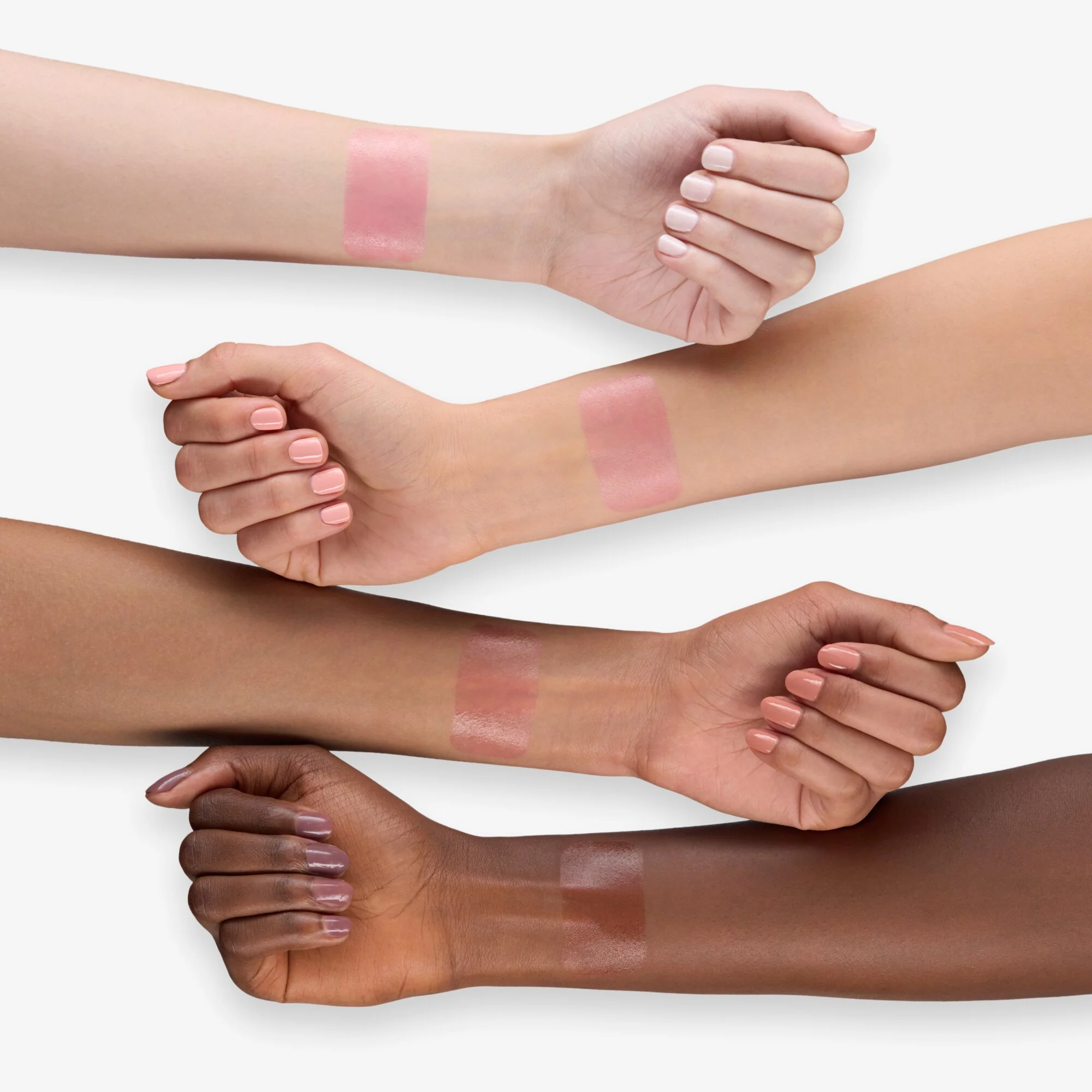essence ELECTRIC GLOW COLOUR CHANGING LIP & CHEEK OIL - Image 3
