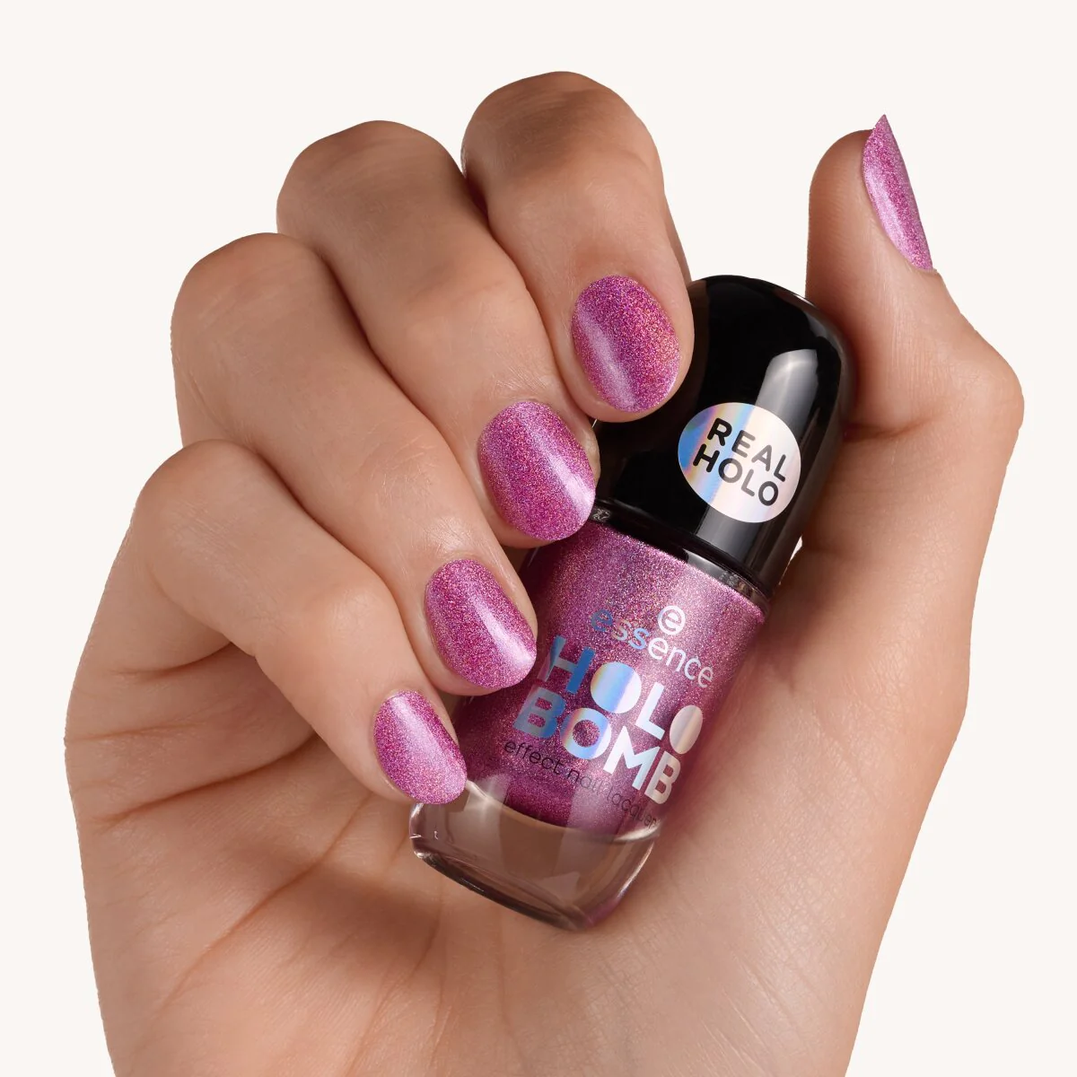 Essence Holo Bomb Effect Nail Lacquer - Image 6