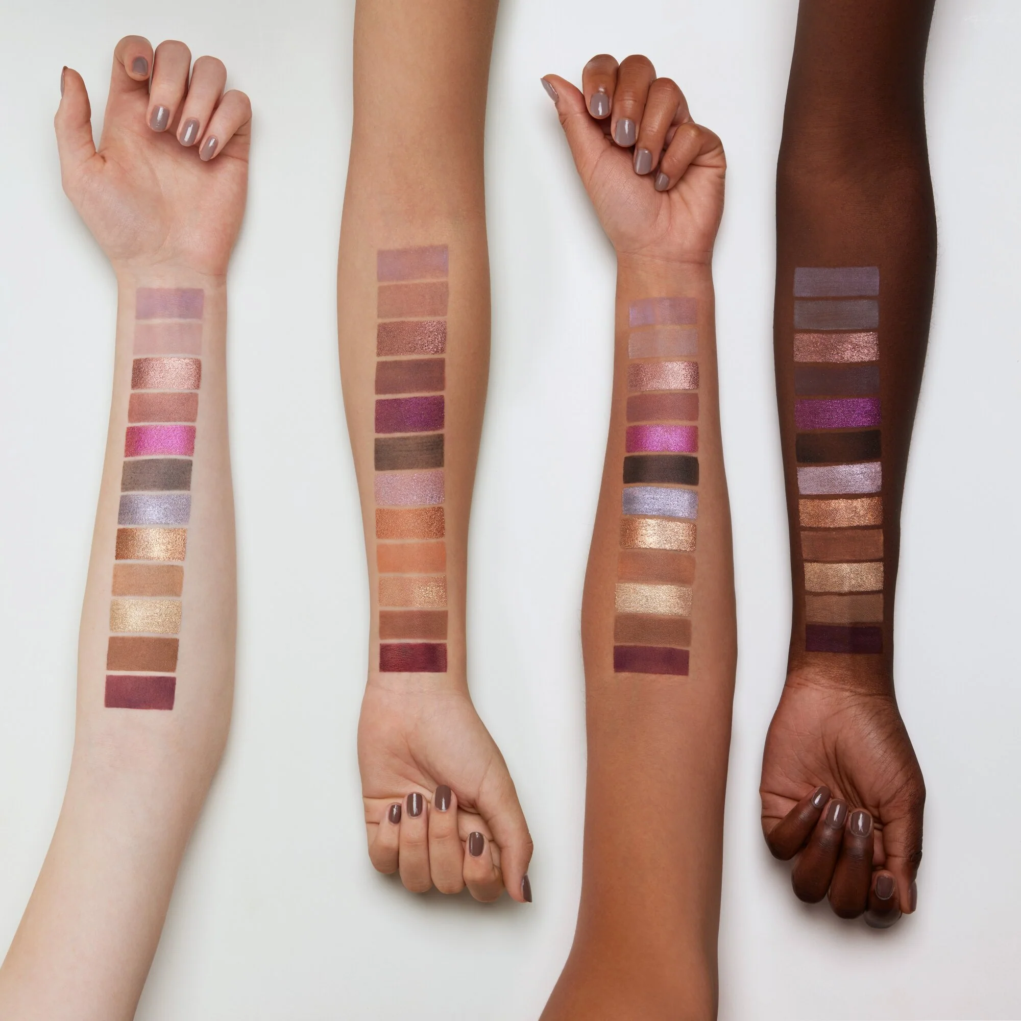 essence welcome to MARRAKESH eyeshadow palette - Image 3