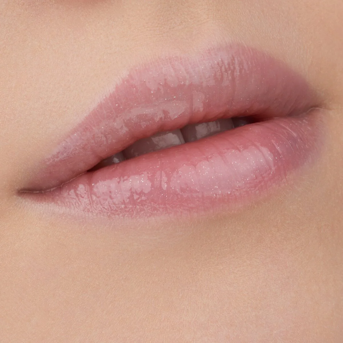 Essence What The Fake! Extreme Plumping Lip Filler - Image 5