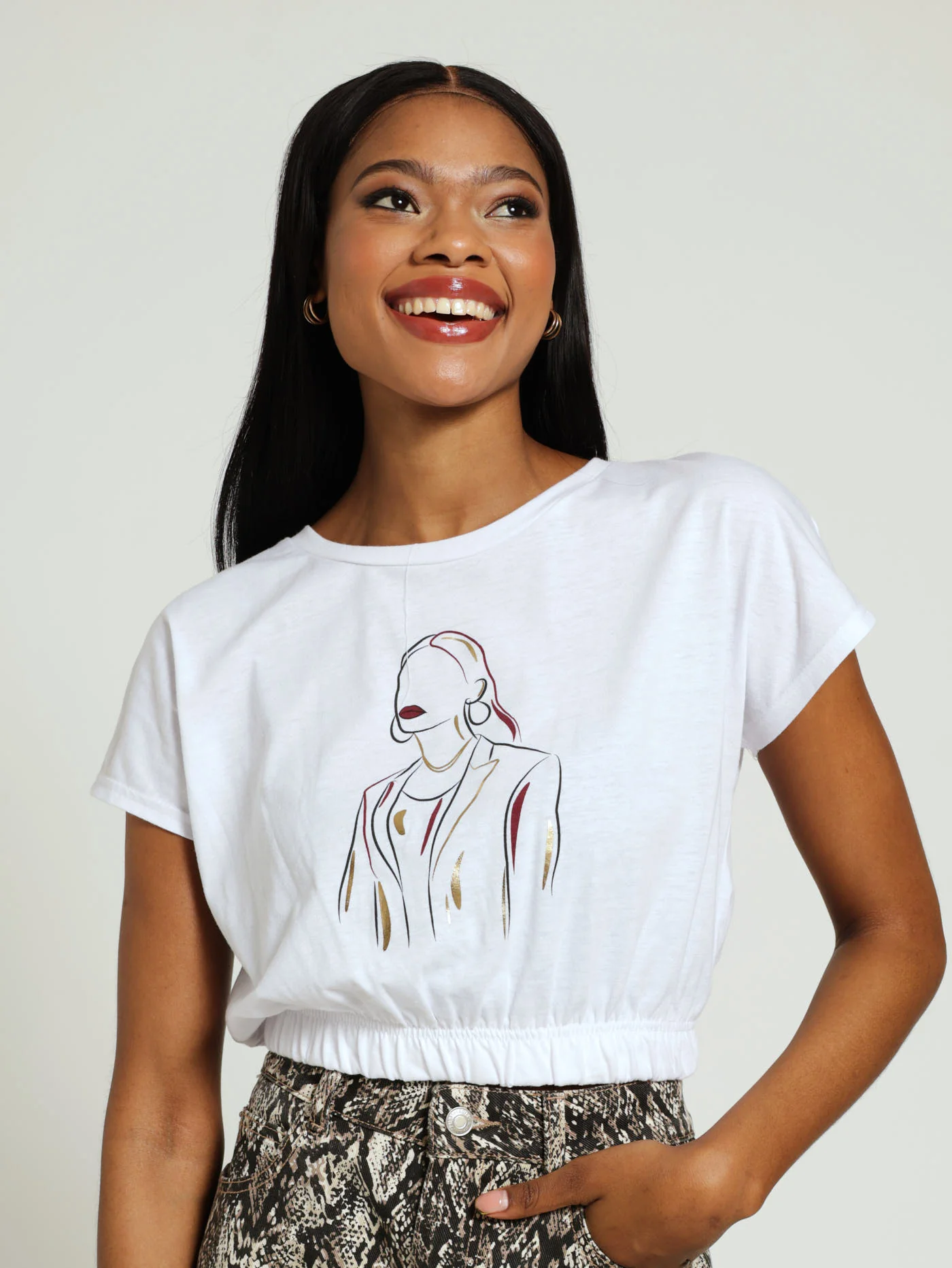 Fashion Outline Screen Tee - White