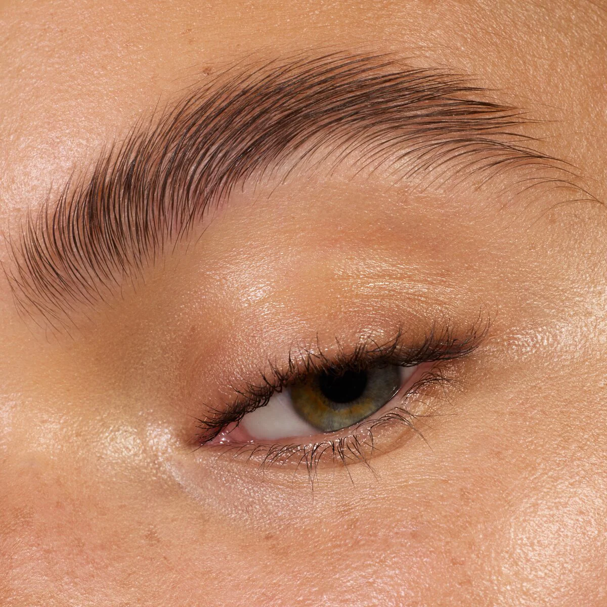 Fix It Like A Pro Transparent Brow  Fix Gel - Image 7