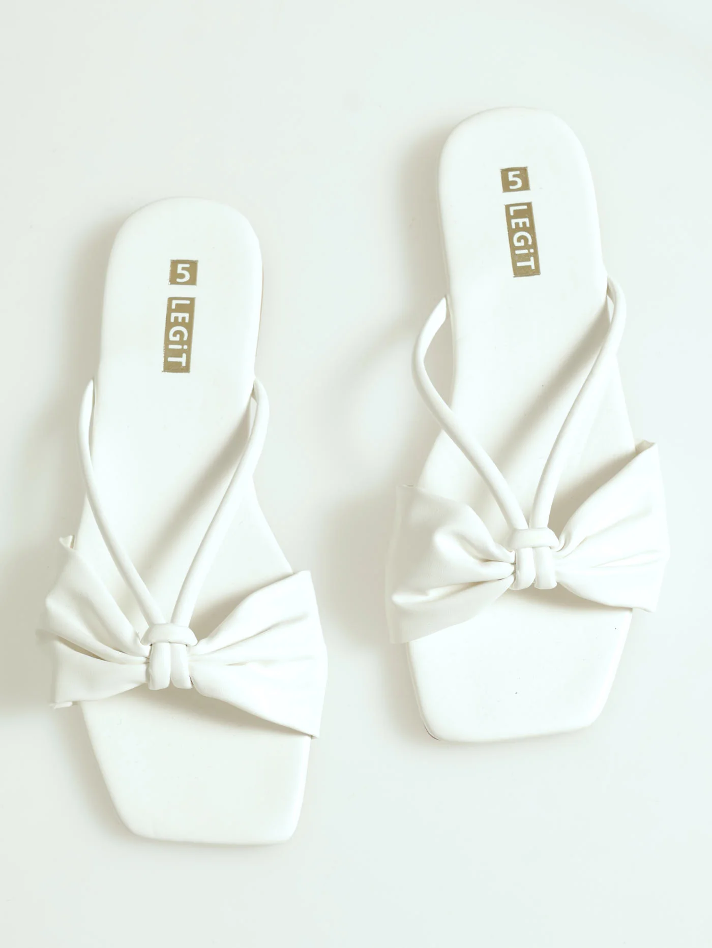 Flat Basic Knot Mock Thong Mule Sandal - White