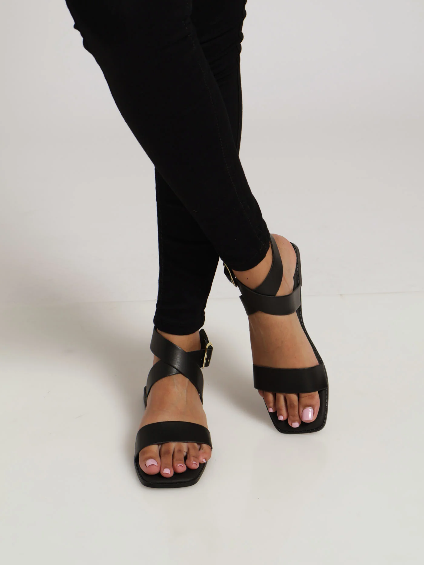 Flat Basic Mule Sandal With Ankle Strap - Black