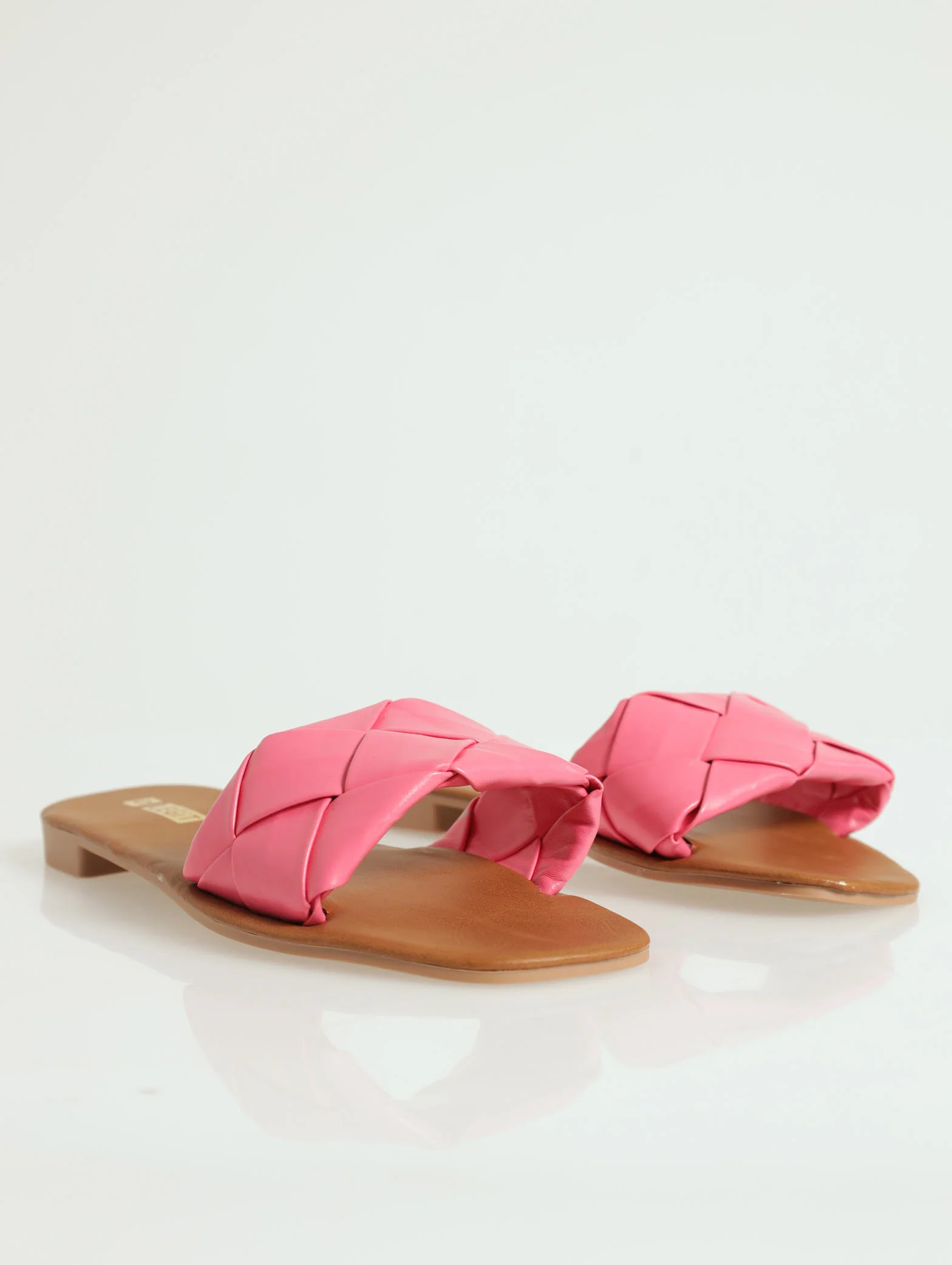 Flat Basic One Strap Weaved Mule Sandal - Image 3