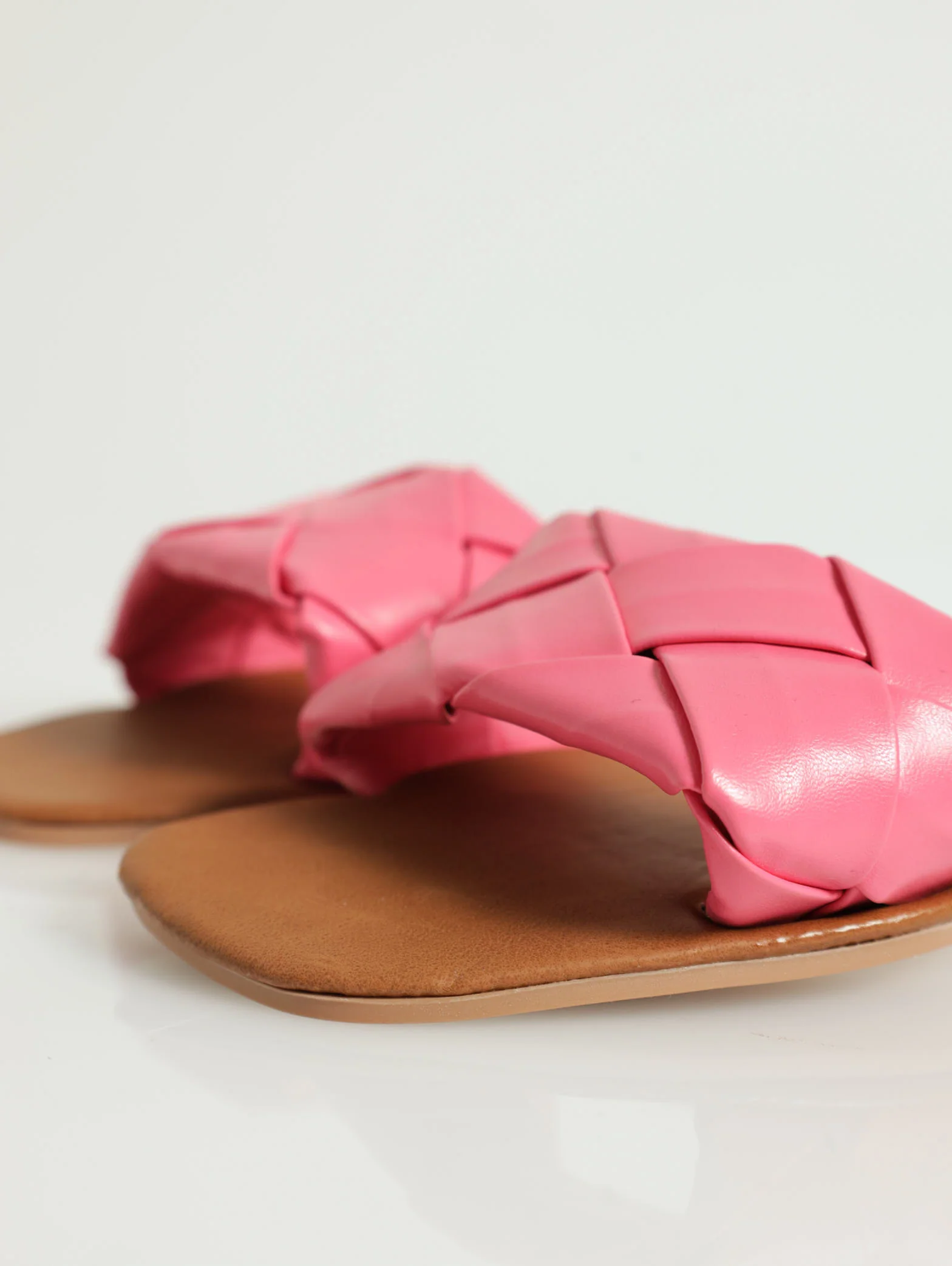 Flat Basic One Strap Weaved Mule Sandal - Image 5