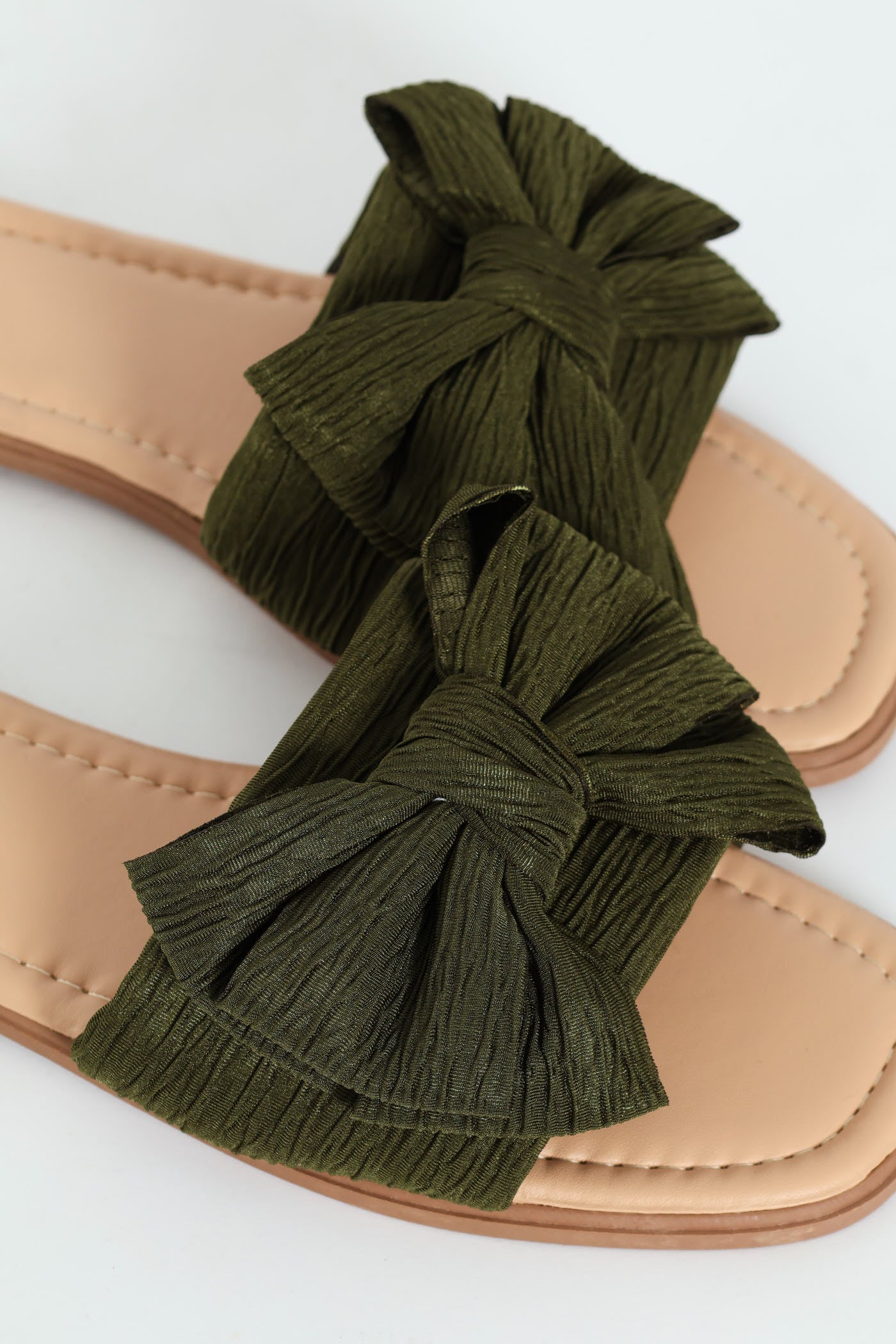 Flat Crinkle Fabric Bow Push In Mule Sandal - Fatigue - Image 2