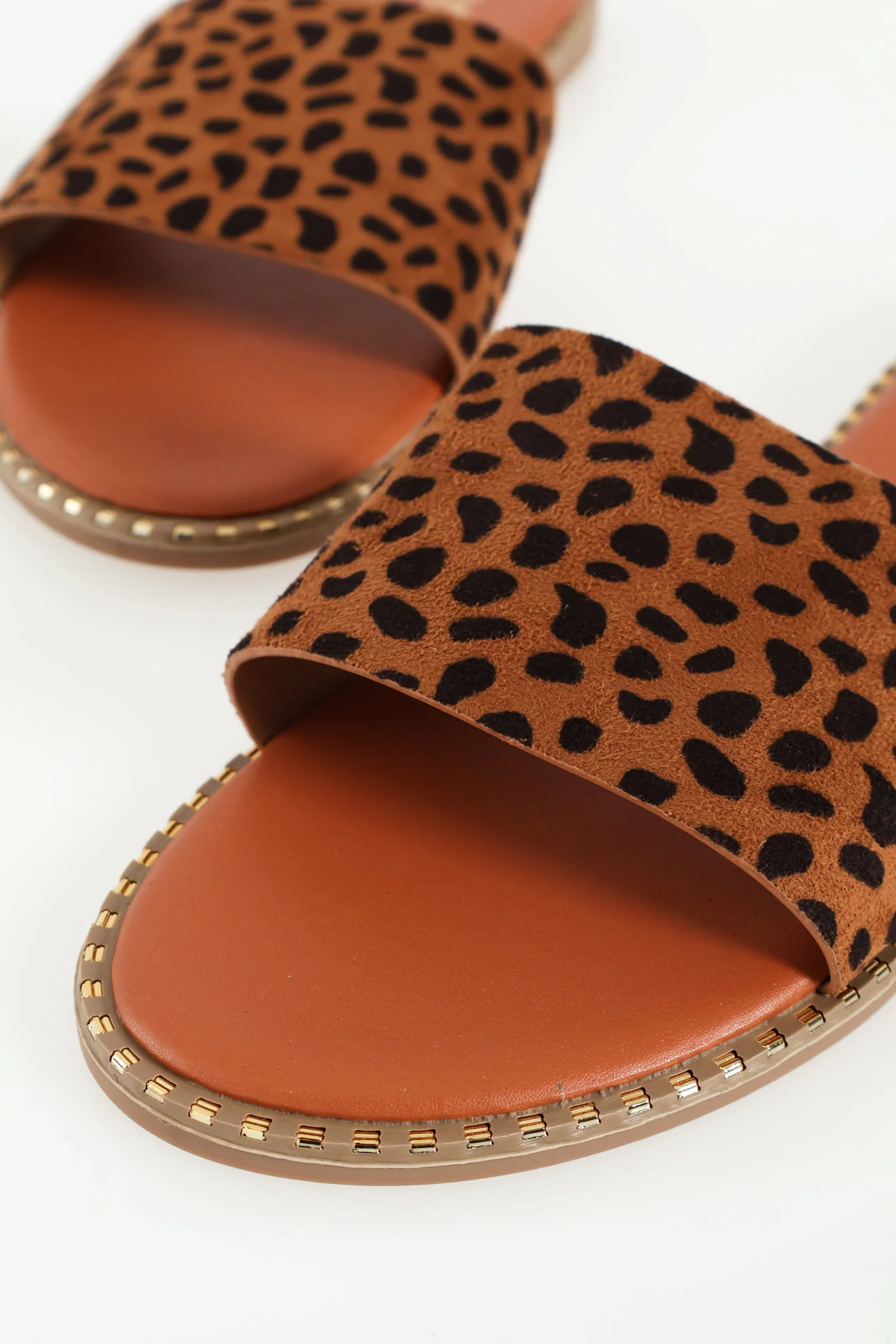 Flat One Strap Leopard Print Mule Sandal With Stud Detail - Animal - Image 3