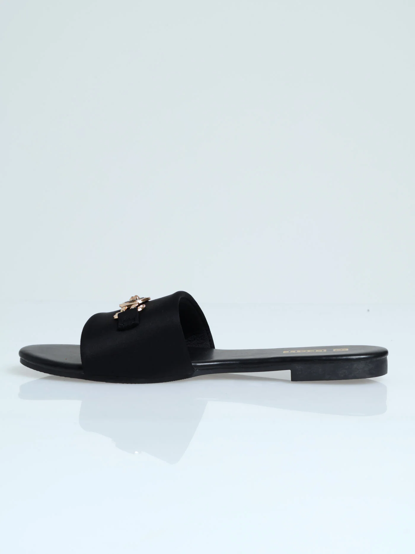 Flat One Strap Padded Mule Sandal With Coin Link - Black - Image 3