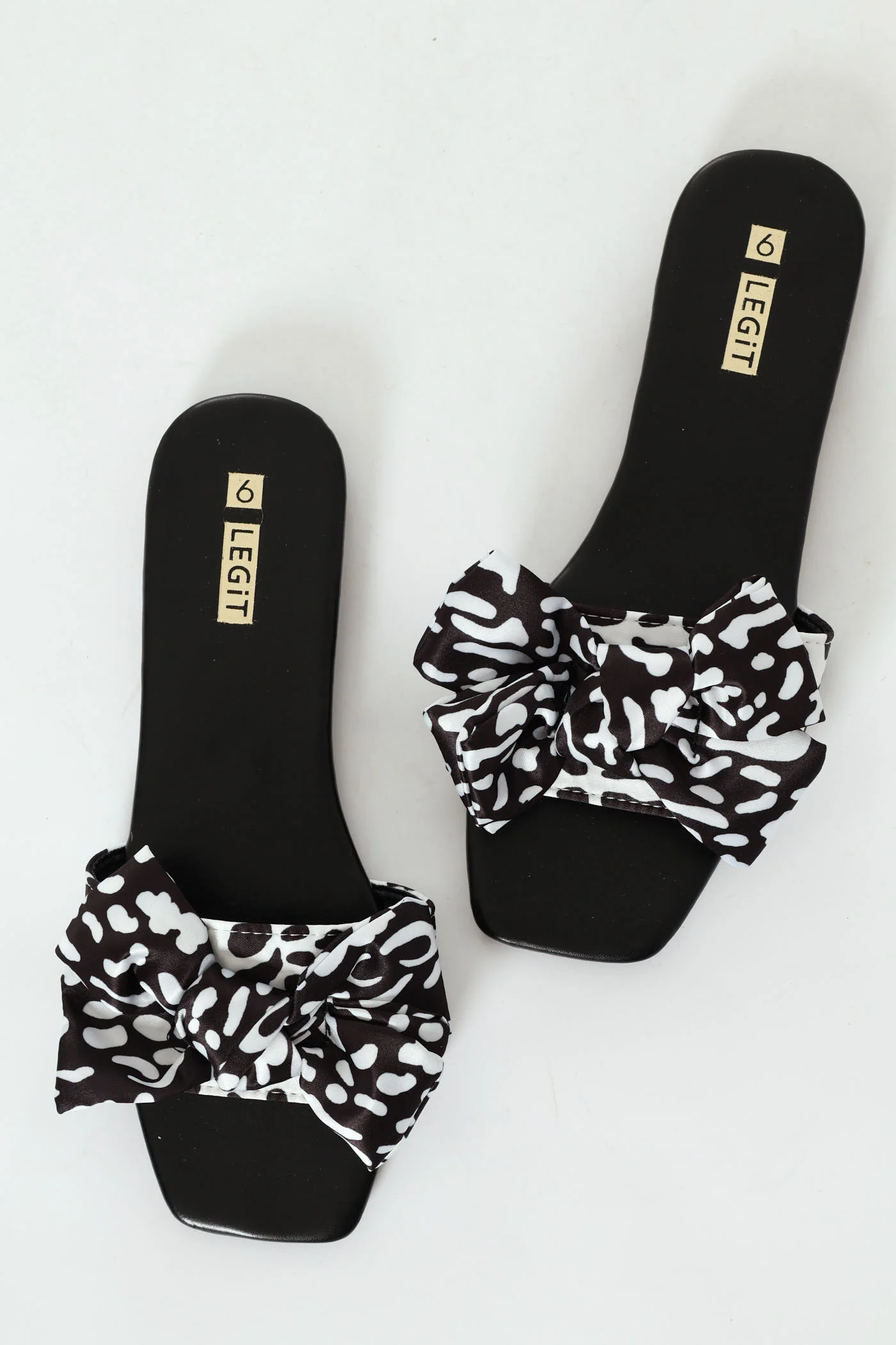 Flat One Strap Printed Push In Mule Sandal With Bow - Multi - Image 2