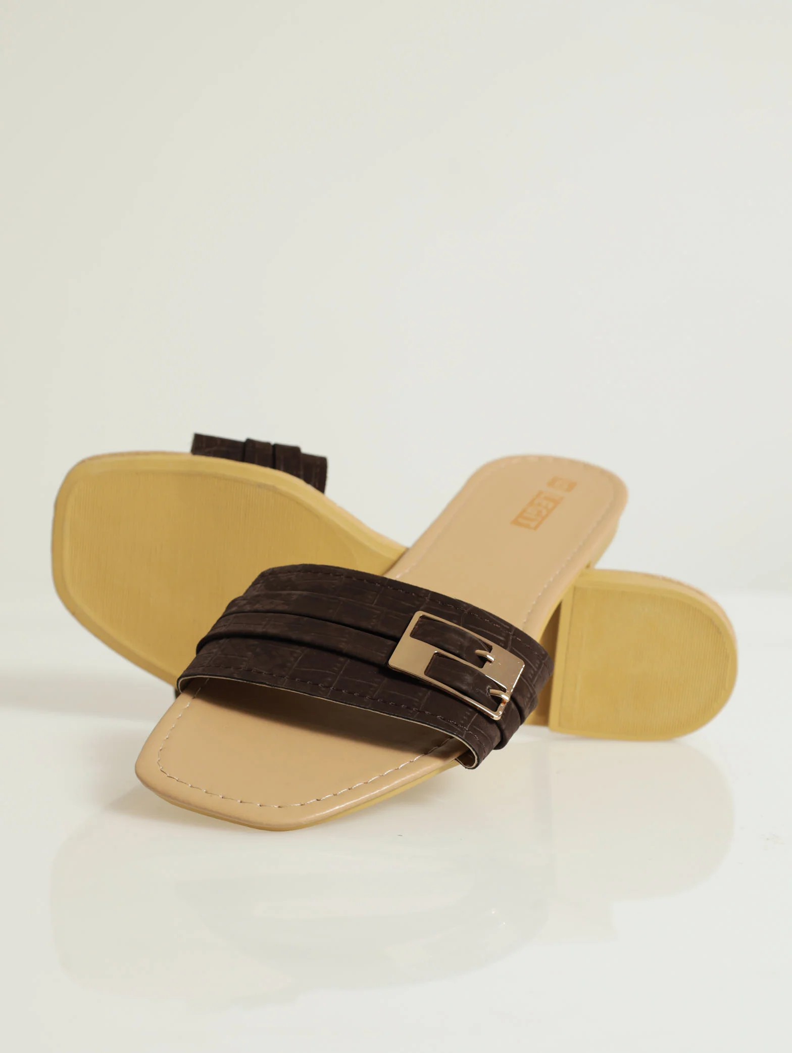 Flat One Strap Snake Mule With Double Buckle - Image 4