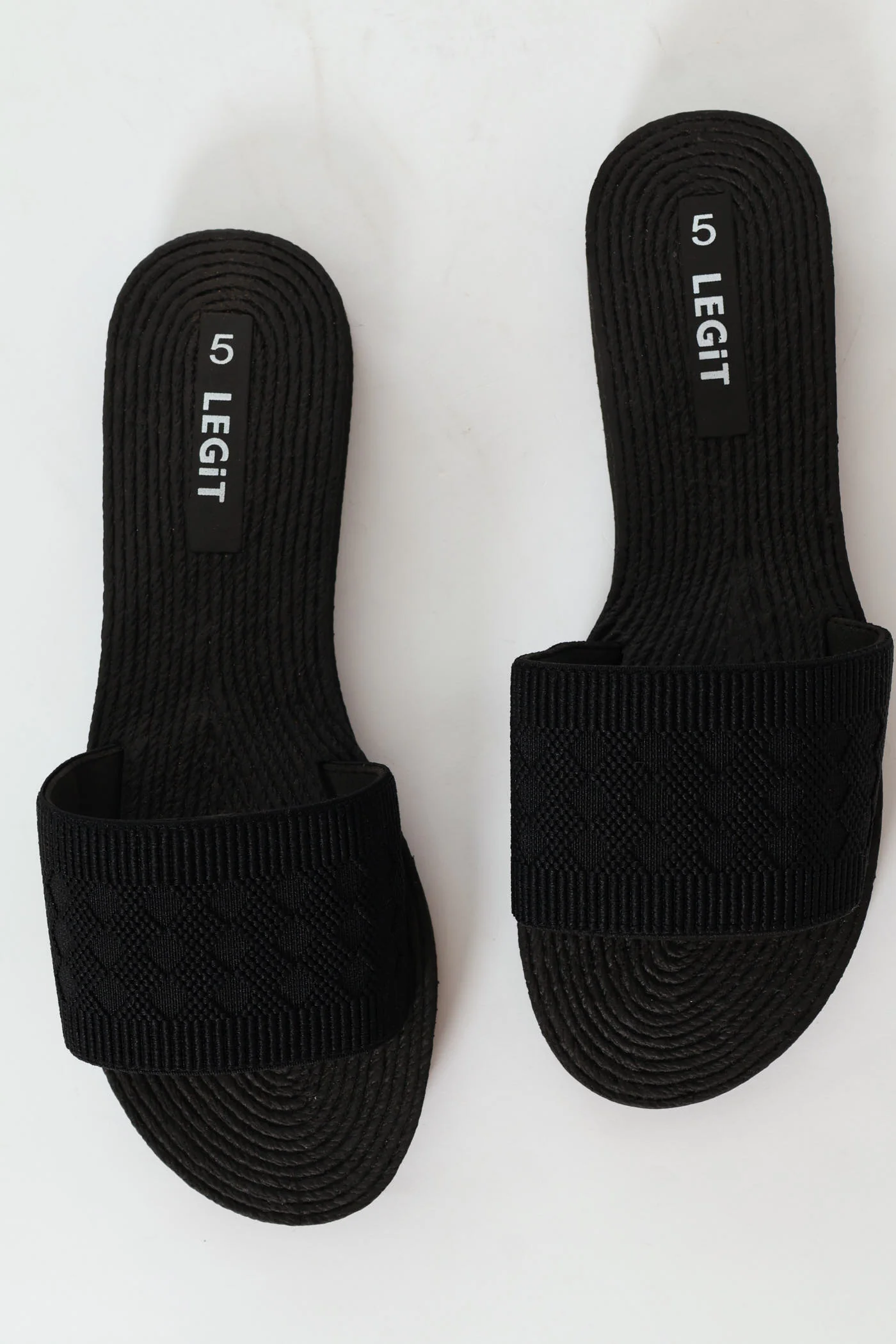 Flat Rope One Strap Knitted Pattern Sandal - Black - Image 3