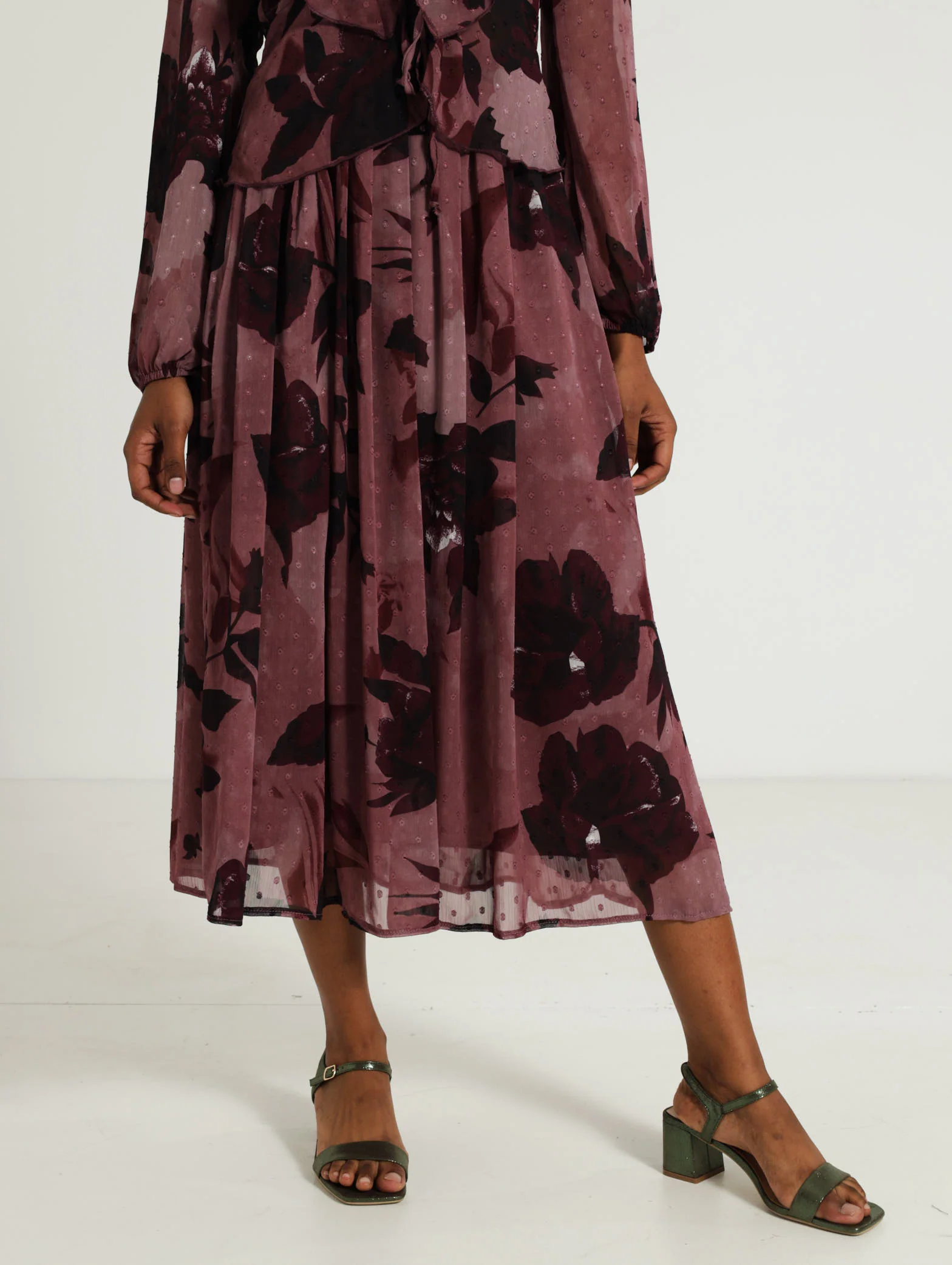 Floral Dobby Chiffon Skirt