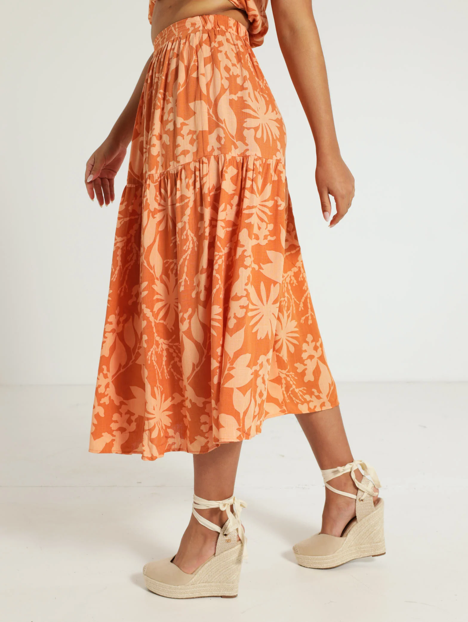 Floral Linen Tier Midi Skirt - Image 3