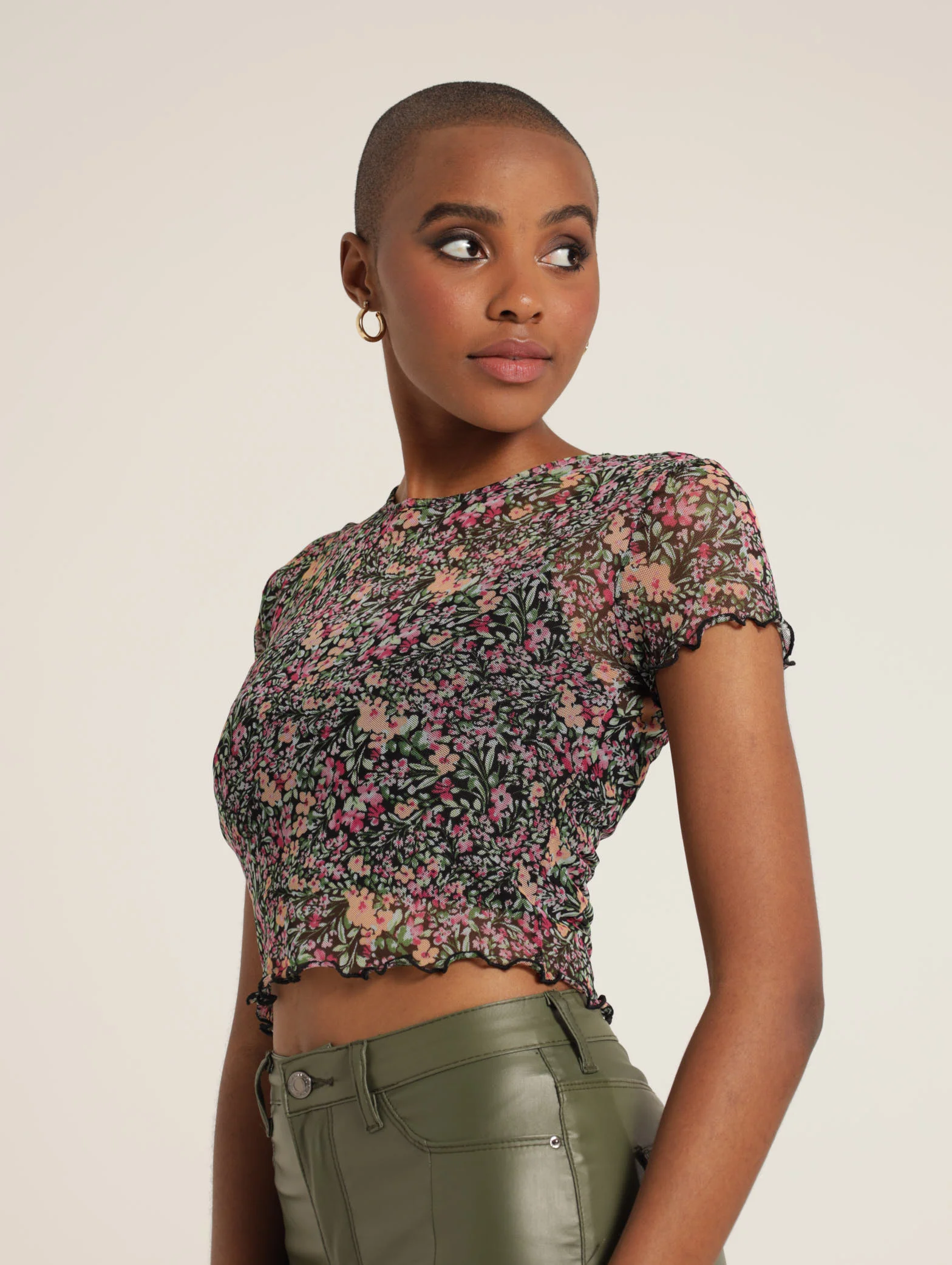 Floral Mesh Flossed Hem Crop Top - Image 2