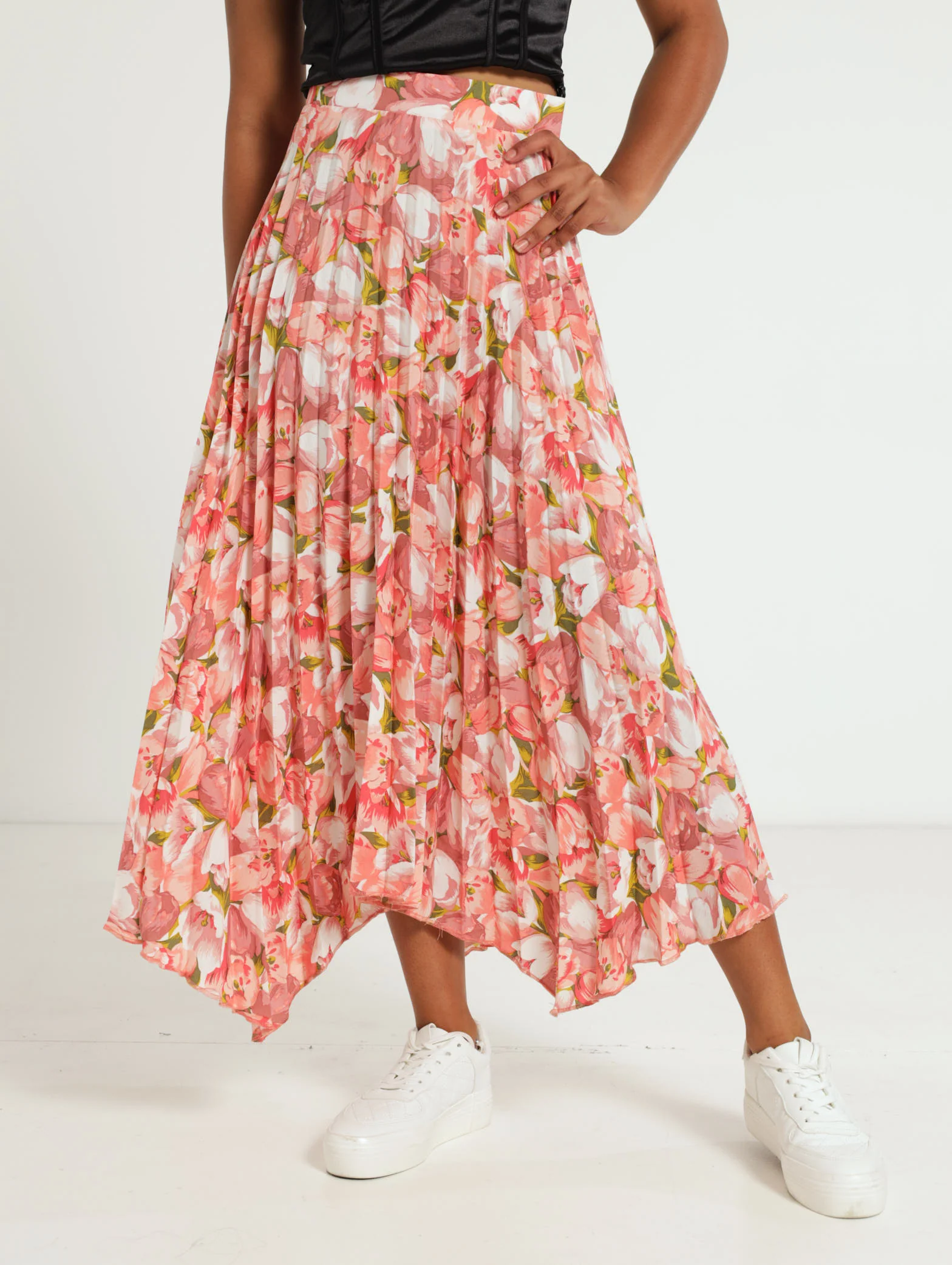 Floral Pleated Hanky Hem Skirt