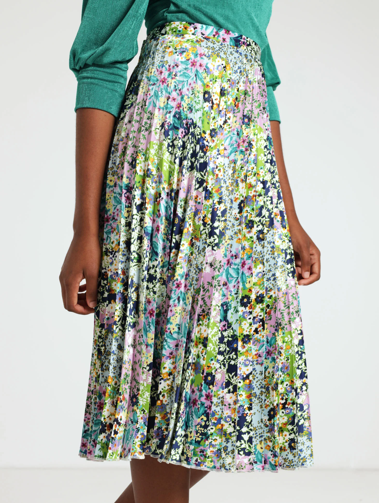 Floral Pleated Skirt - Image 2