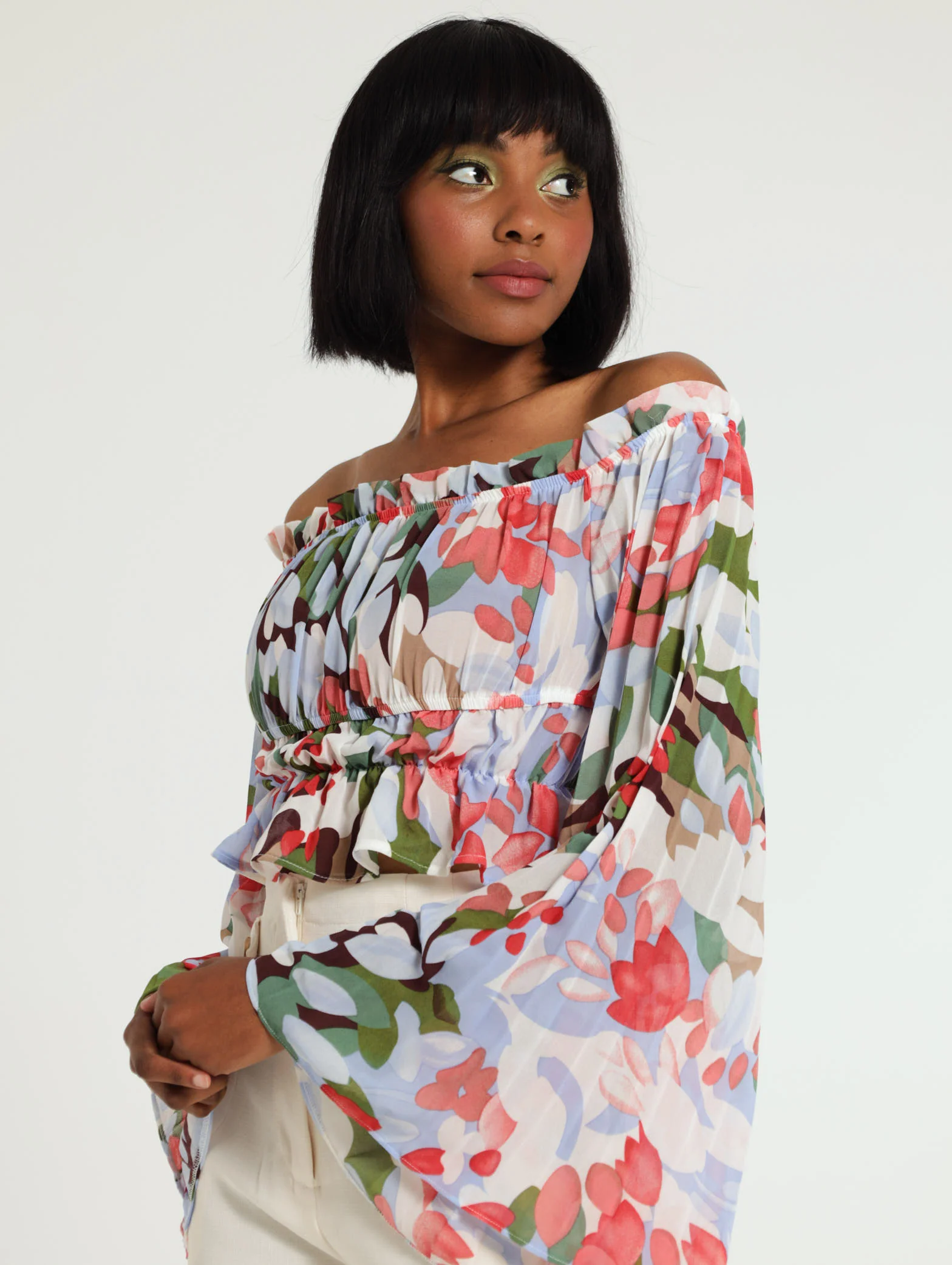 Floral Pleated Sleeve Blouse - Image 2
