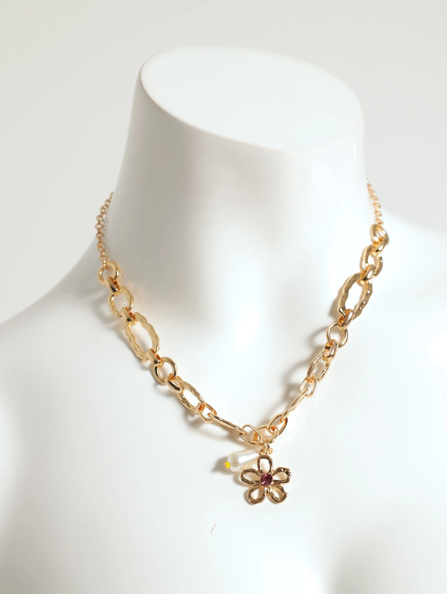 Flower Pearl Drop Chunky Necklace