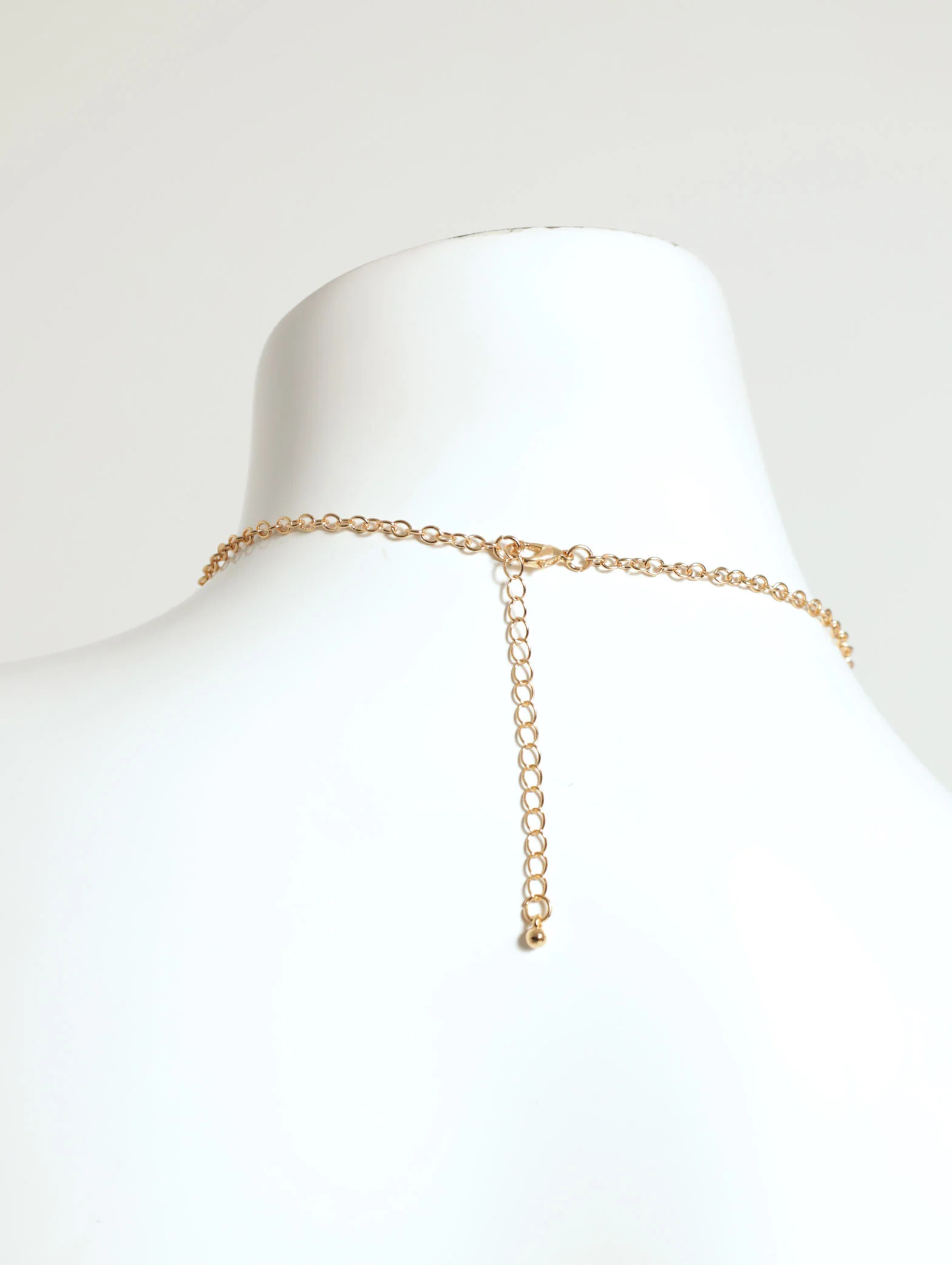 Flower Pearl Drop Chunky Necklace - Image 2